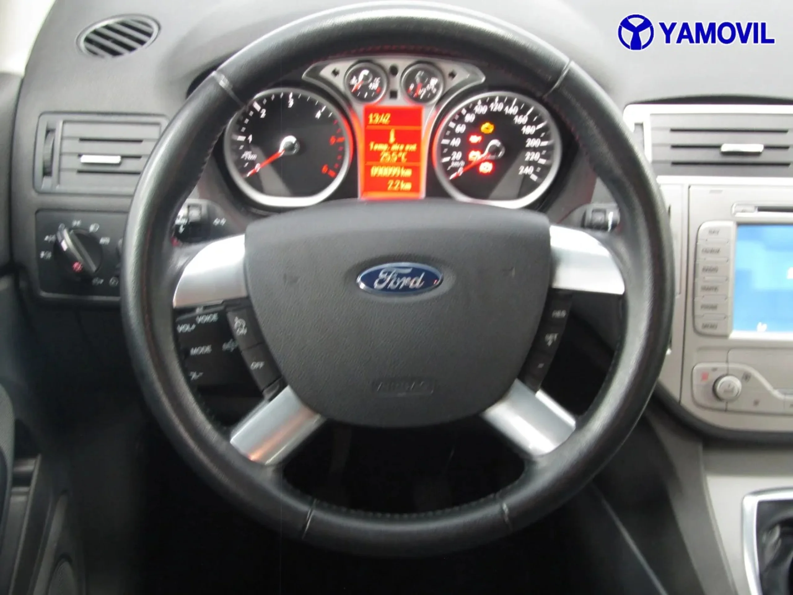 Ford Kuga 2.0 TDCI SANDS Trend 4x4 103 kW (140 CV) - Foto 19