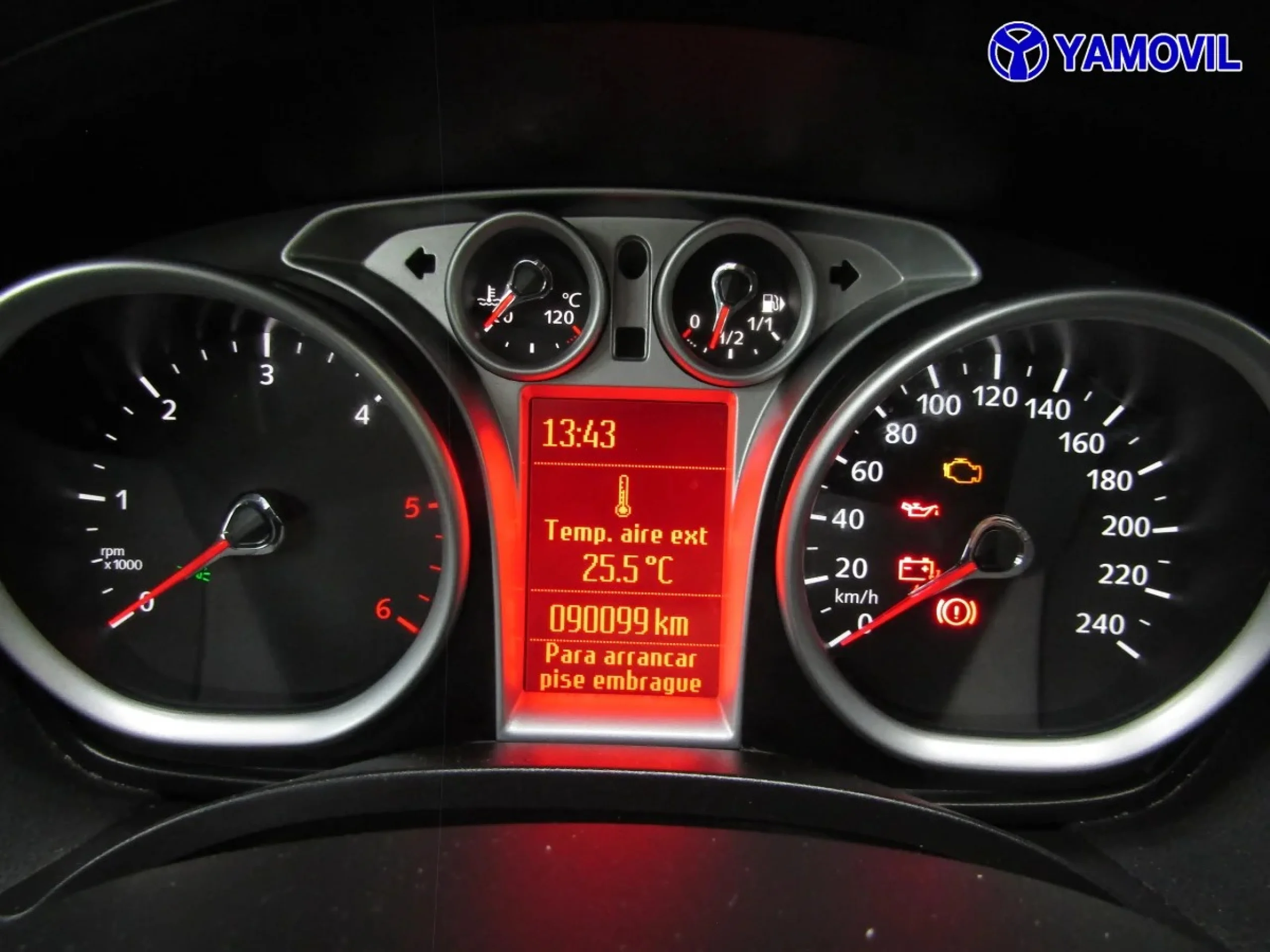 Ford Kuga 2.0 TDCI SANDS Trend 4x4 103 kW (140 CV) - Foto 22