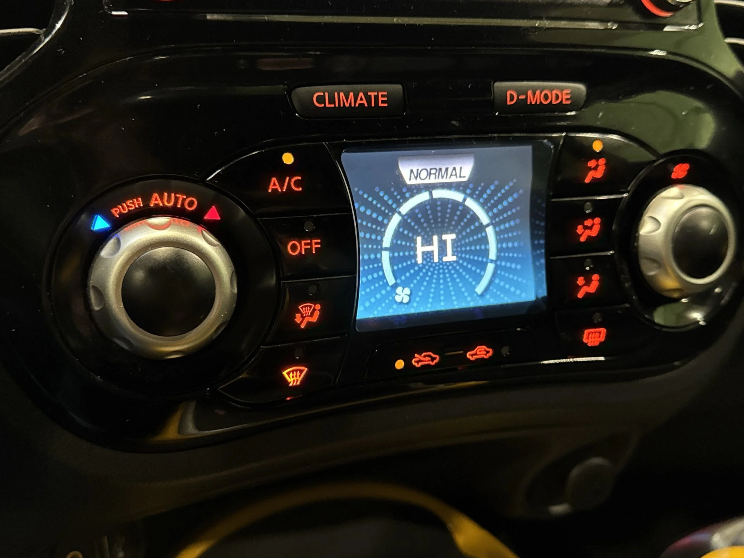 Nissan Juke DIG-T Tekna 4x4-i XTronic 140 kW (190 CV) - Foto 18