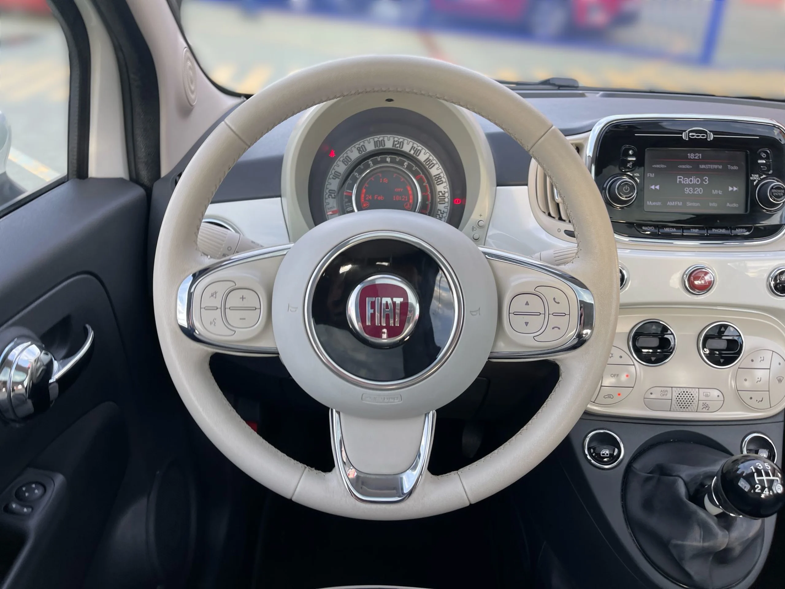 Fiat 500 1.2 8v Lounge 51 kW (69 CV) - Foto 10