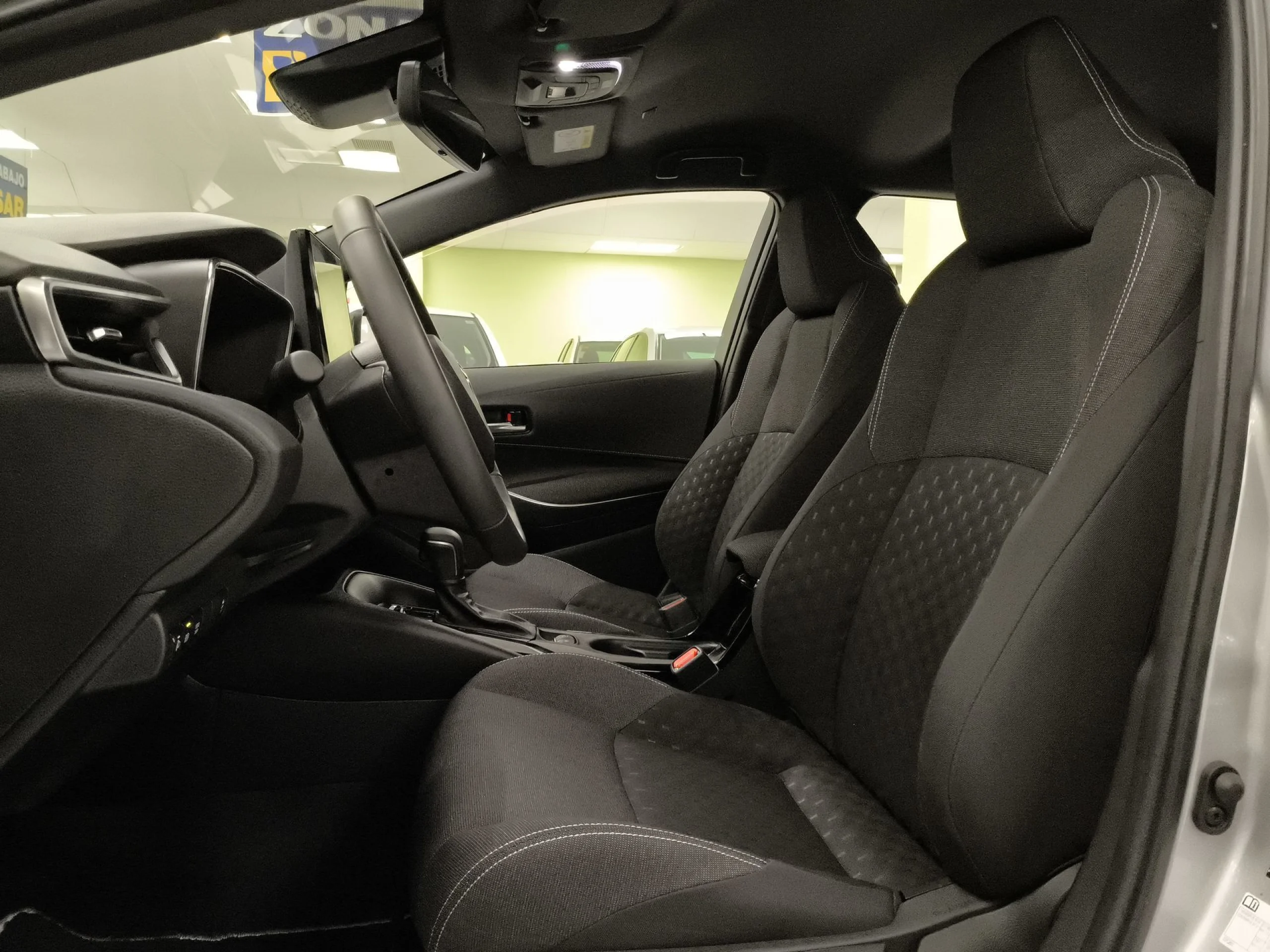 Toyota Corolla 140H Active Plus Touring Sport 103 kW (140 CV) - Foto 11