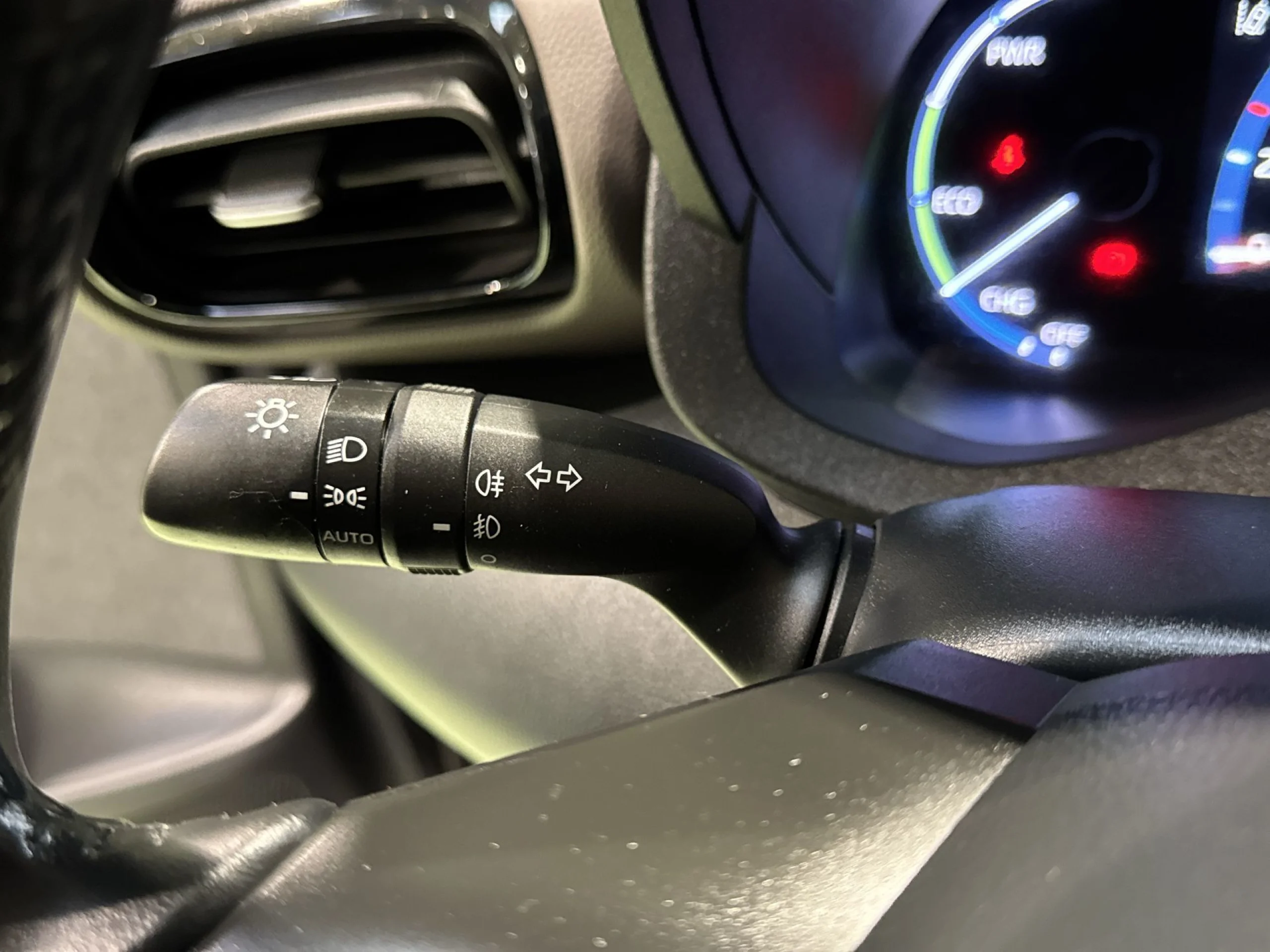 Toyota Yaris Cross 120H Style 85 kW (116 CV) - Foto 12