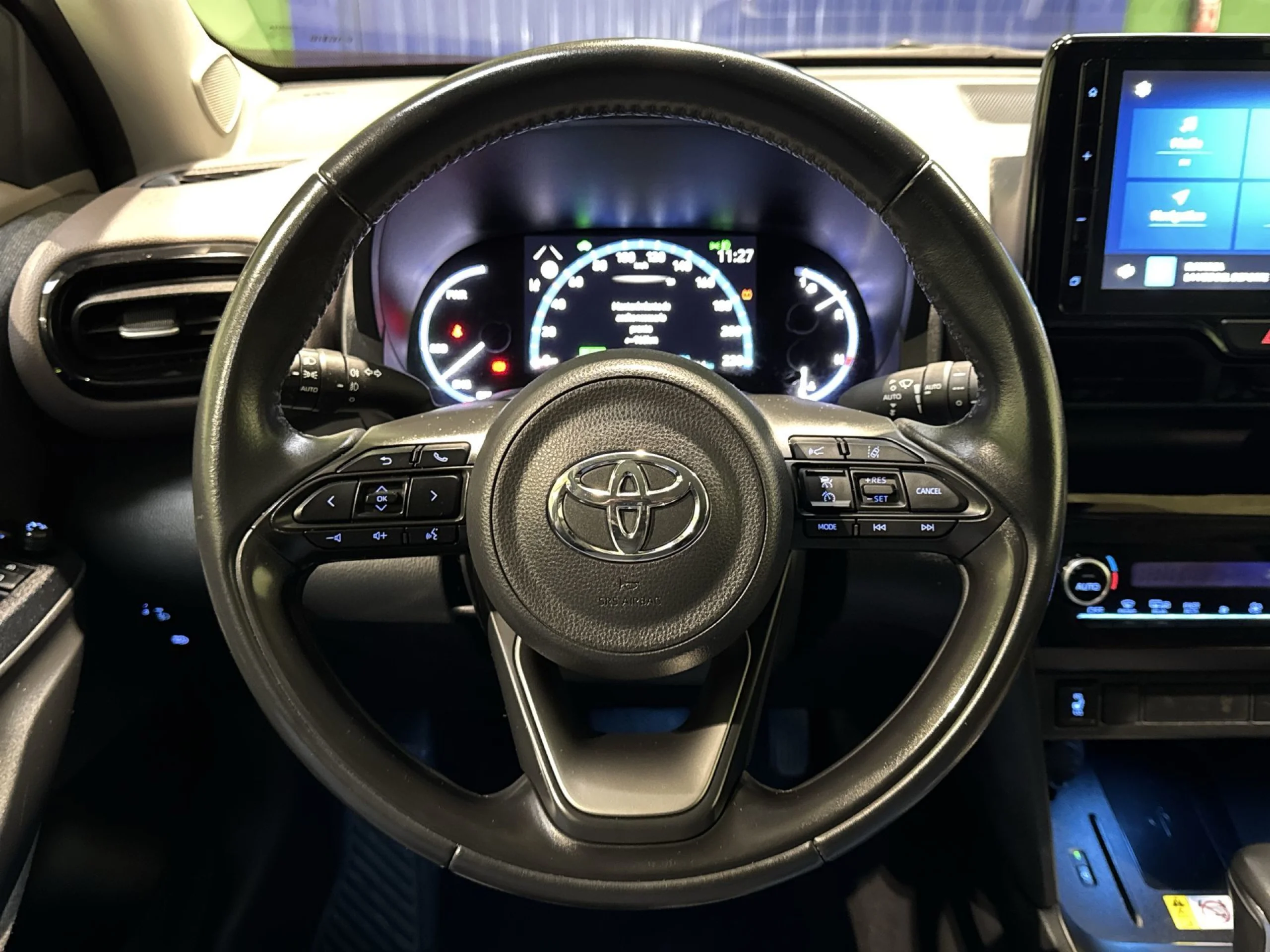 Toyota Yaris Cross 120H Style 85 kW (116 CV) - Foto 13