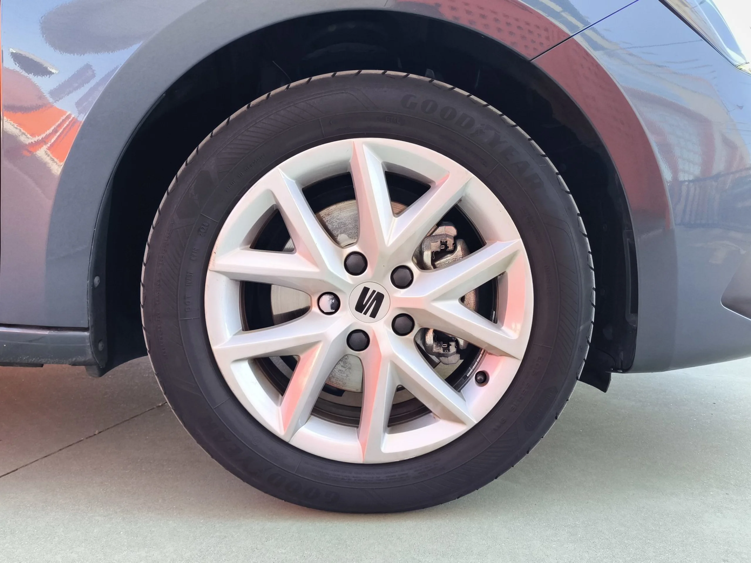Seat León 2.0 TDI SANDS Style Go 85 kW (115 CV) - Foto 10