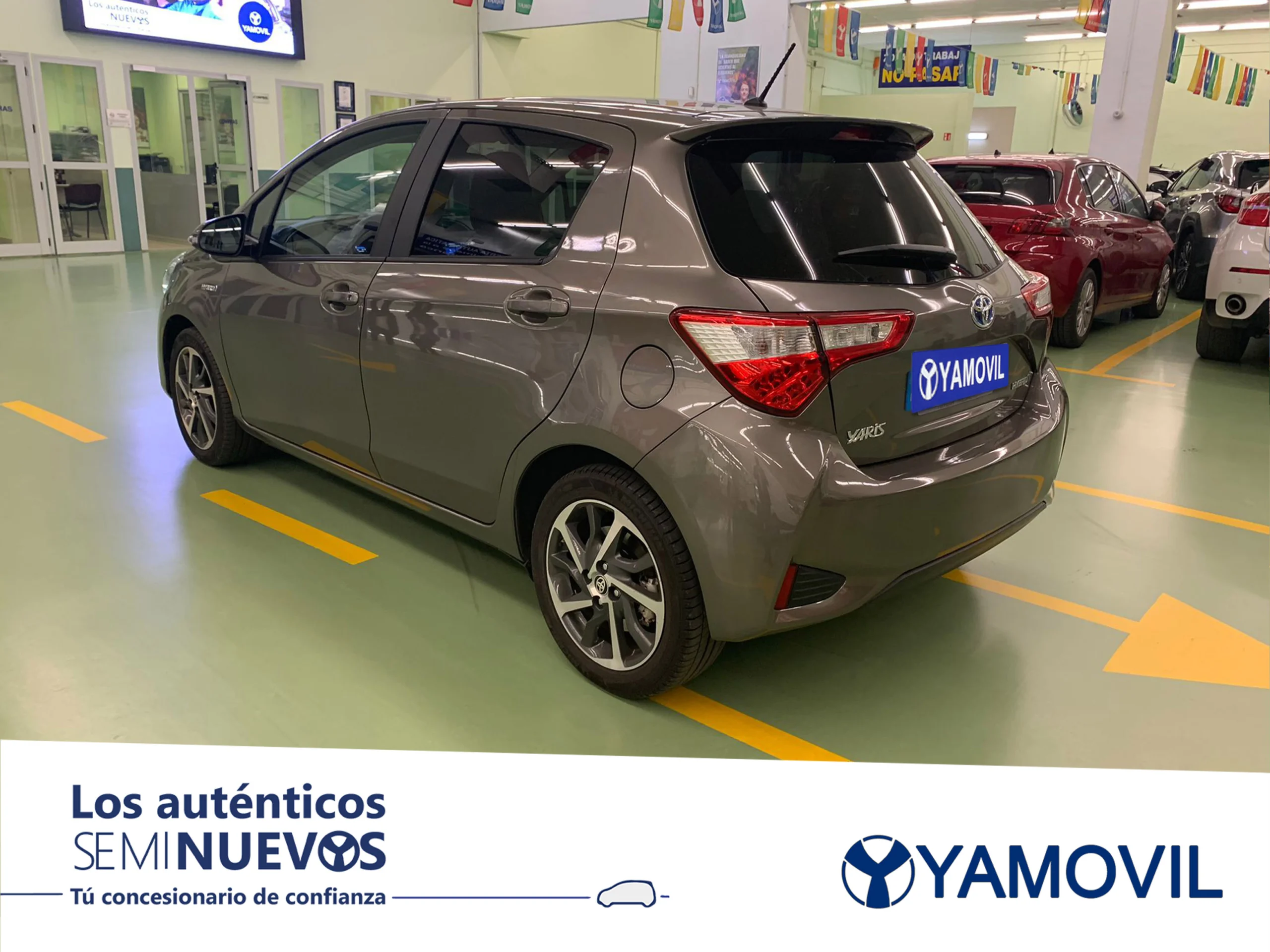 Toyota Yaris 1.5 100H FEEL 5P - Foto 2