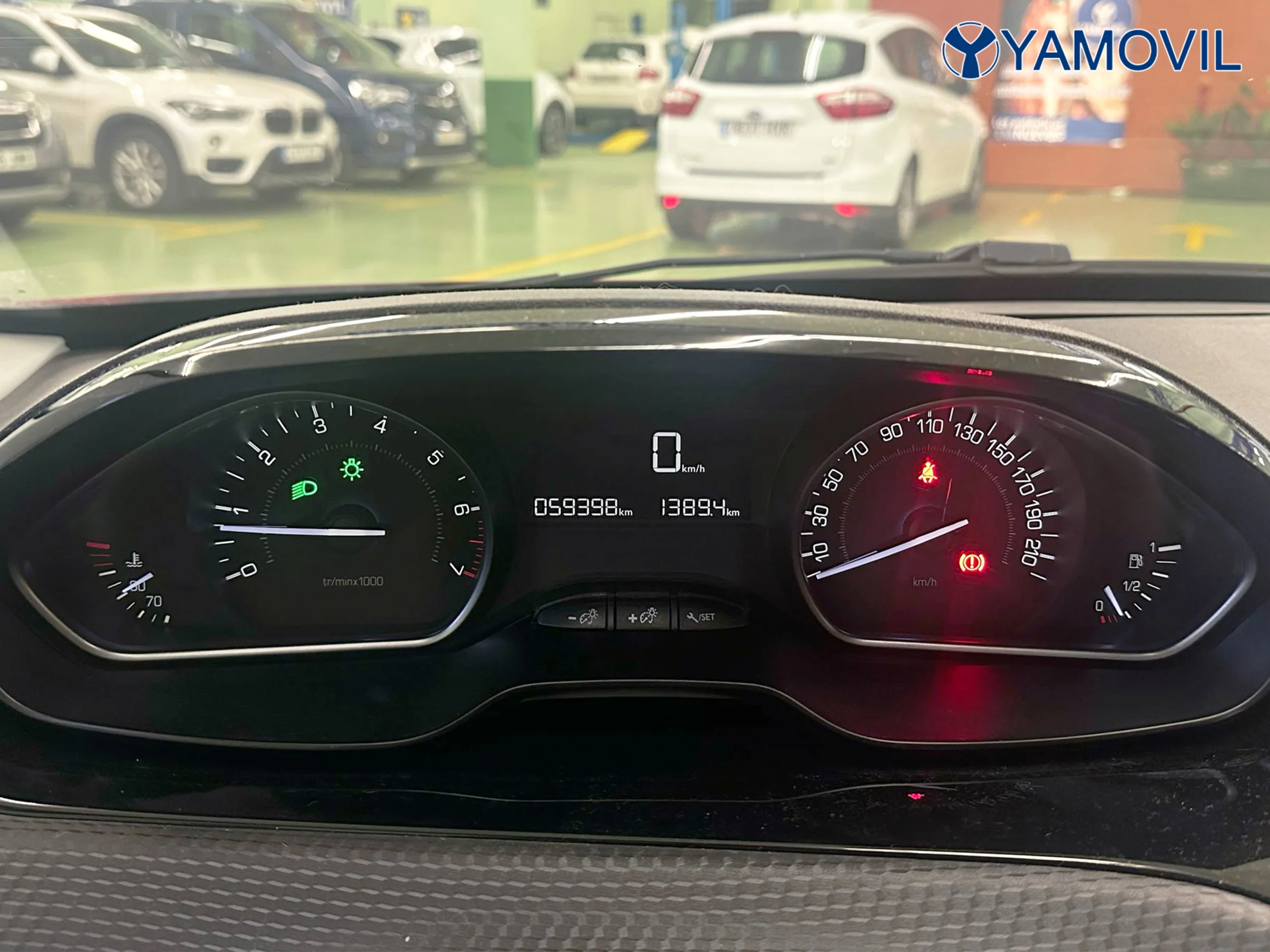 Peugeot 208 PureTech Style 60 kW (82 CV) - Foto 6