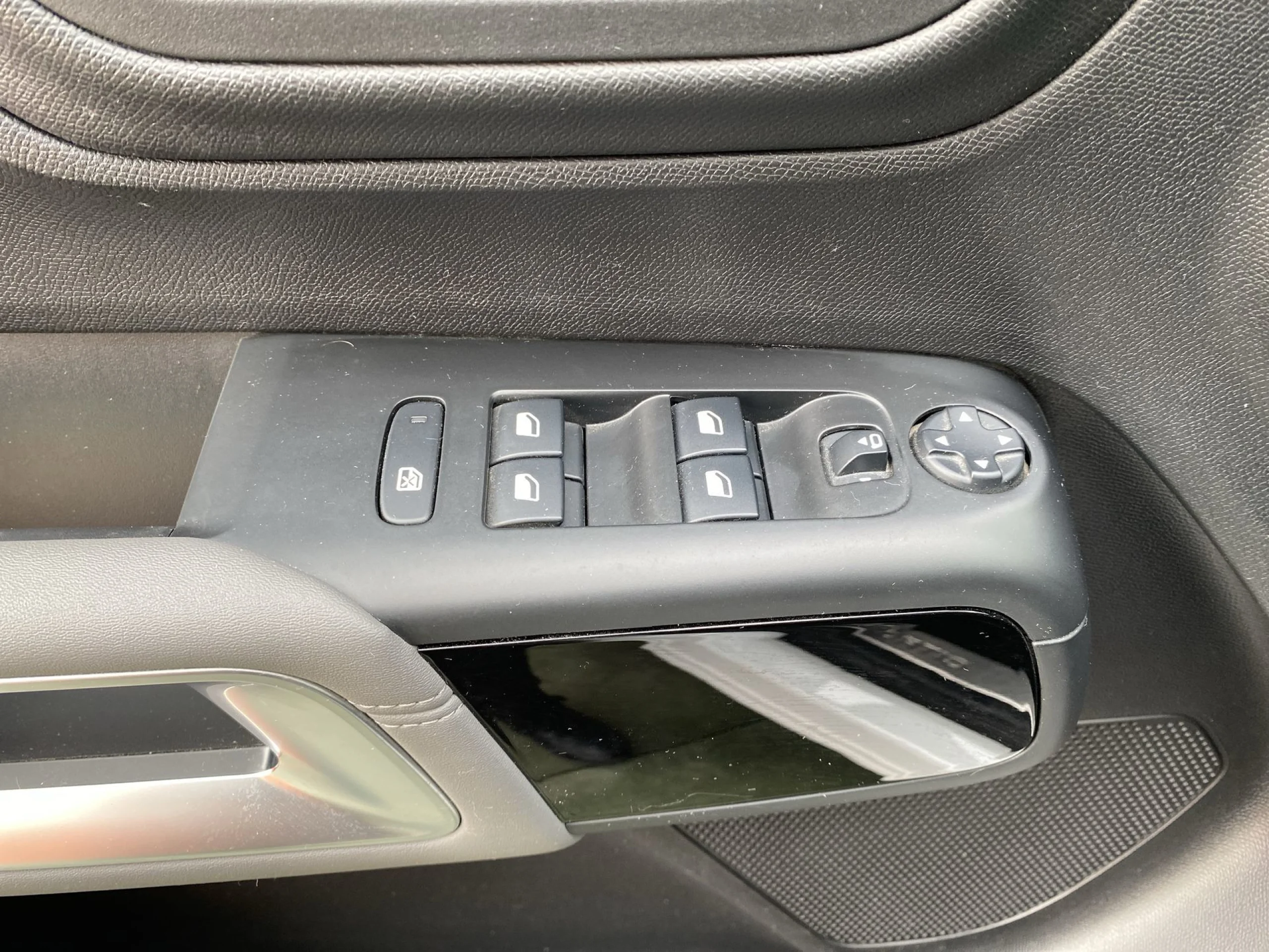 Citroen C5 Aircross PureTech 130 SANDS Shine EAT8 96 kW (131 CV) - Foto 10