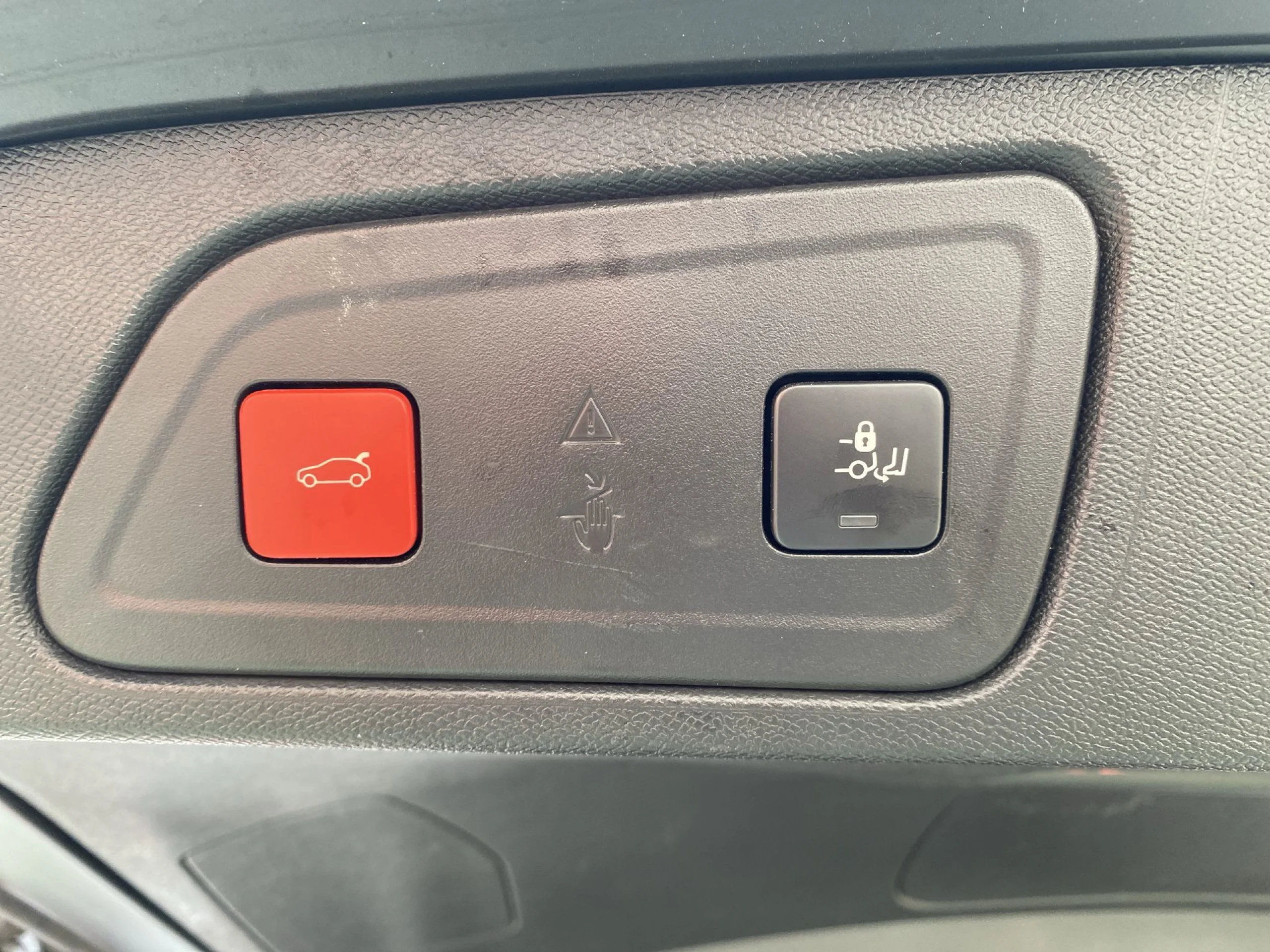 Citroen C5 Aircross PureTech 130 SANDS Shine EAT8 96 kW (131 CV) - Foto 24