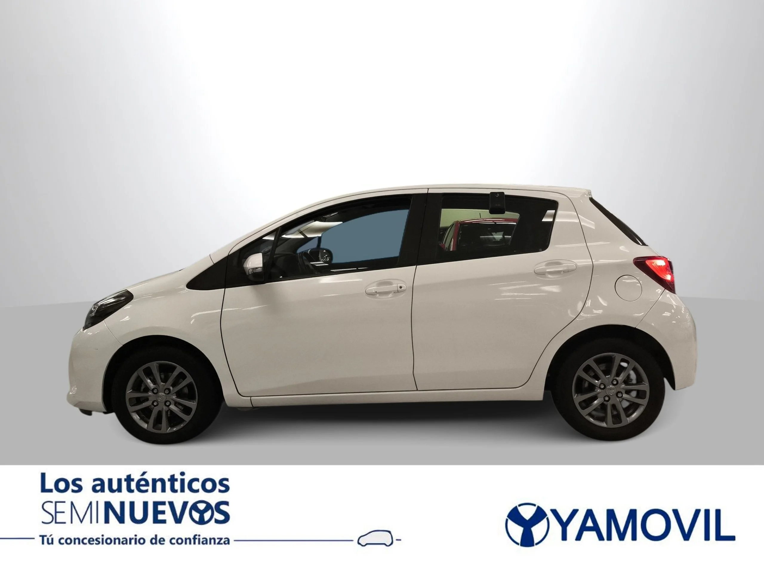 Toyota Yaris 1.3 Active MultiDrive 73 kW (99 CV) - Foto 2