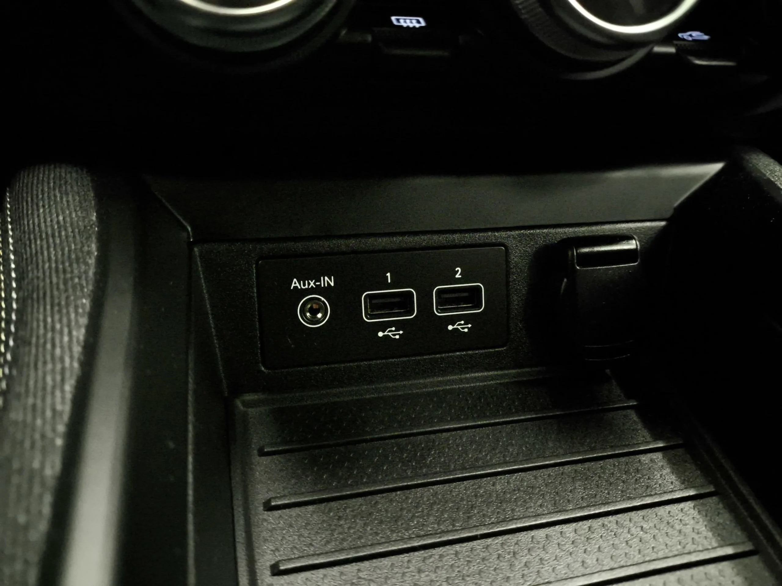 Renault Zoe Iconic R135 batería 50kWh 99 kW (135 CV) - Foto 21