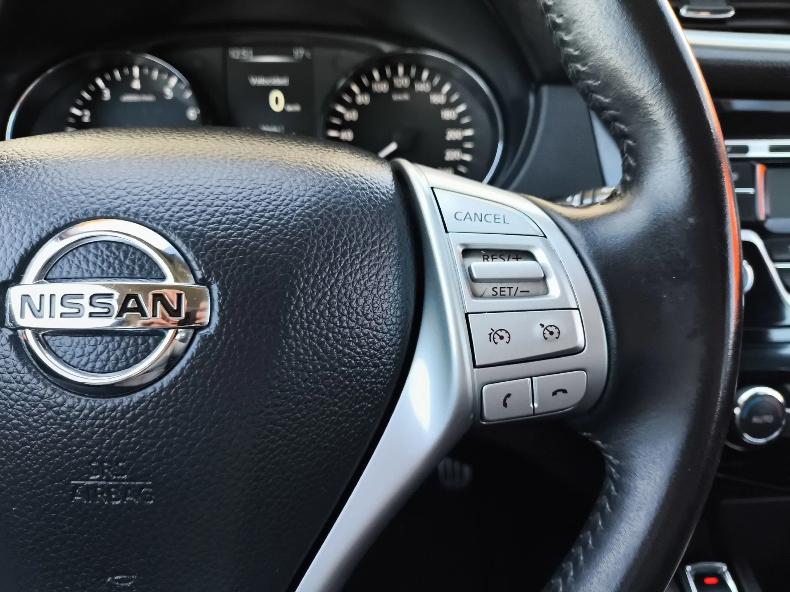 Nissan Qashqai DIG-T 115 Acenta 85 kW (115 CV) - Foto 14