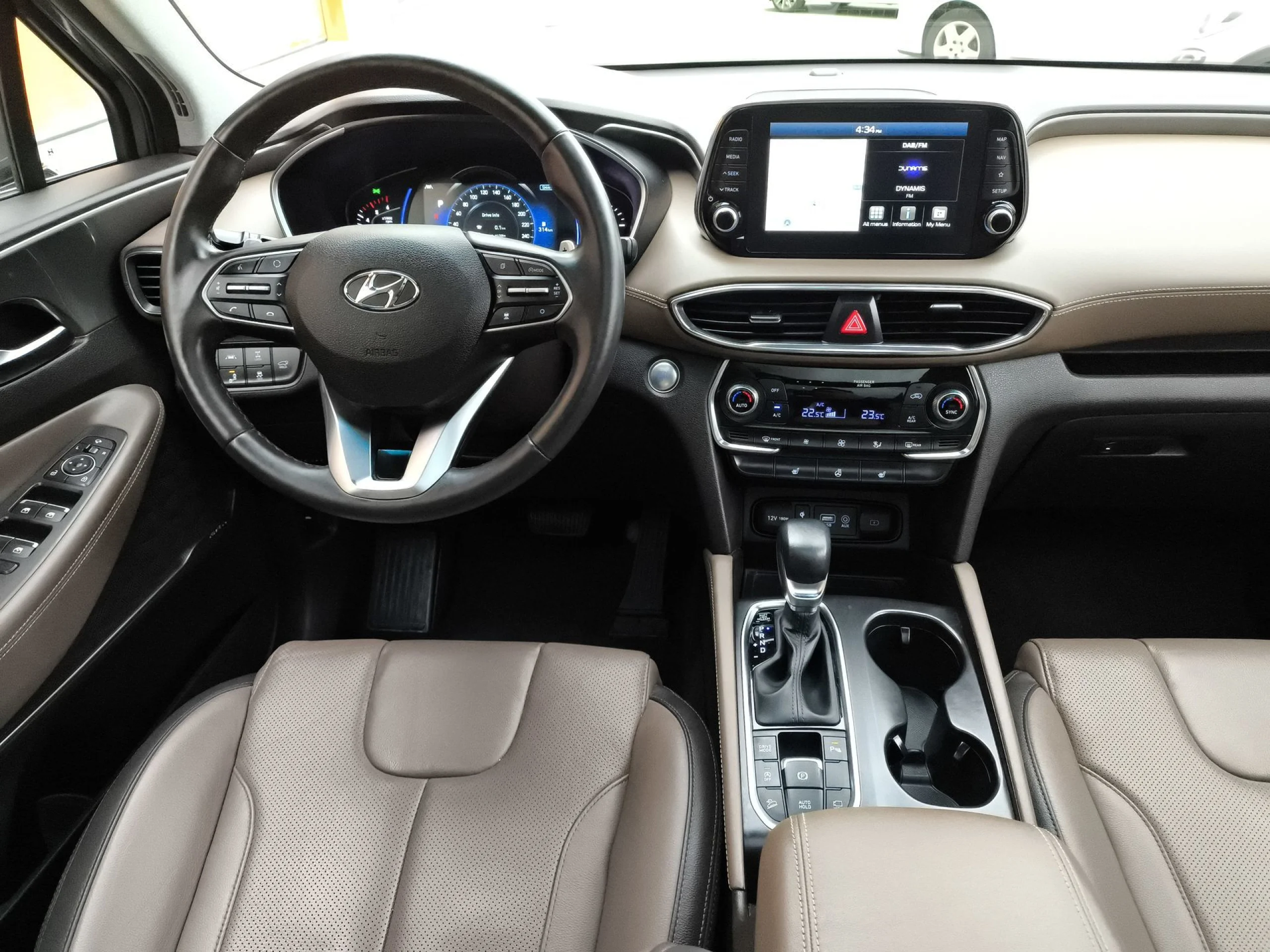 Hyundai Santa Fe 2.2 CRDI Style 4x4 Auto DK 147 kW (200 CV) - Foto 18