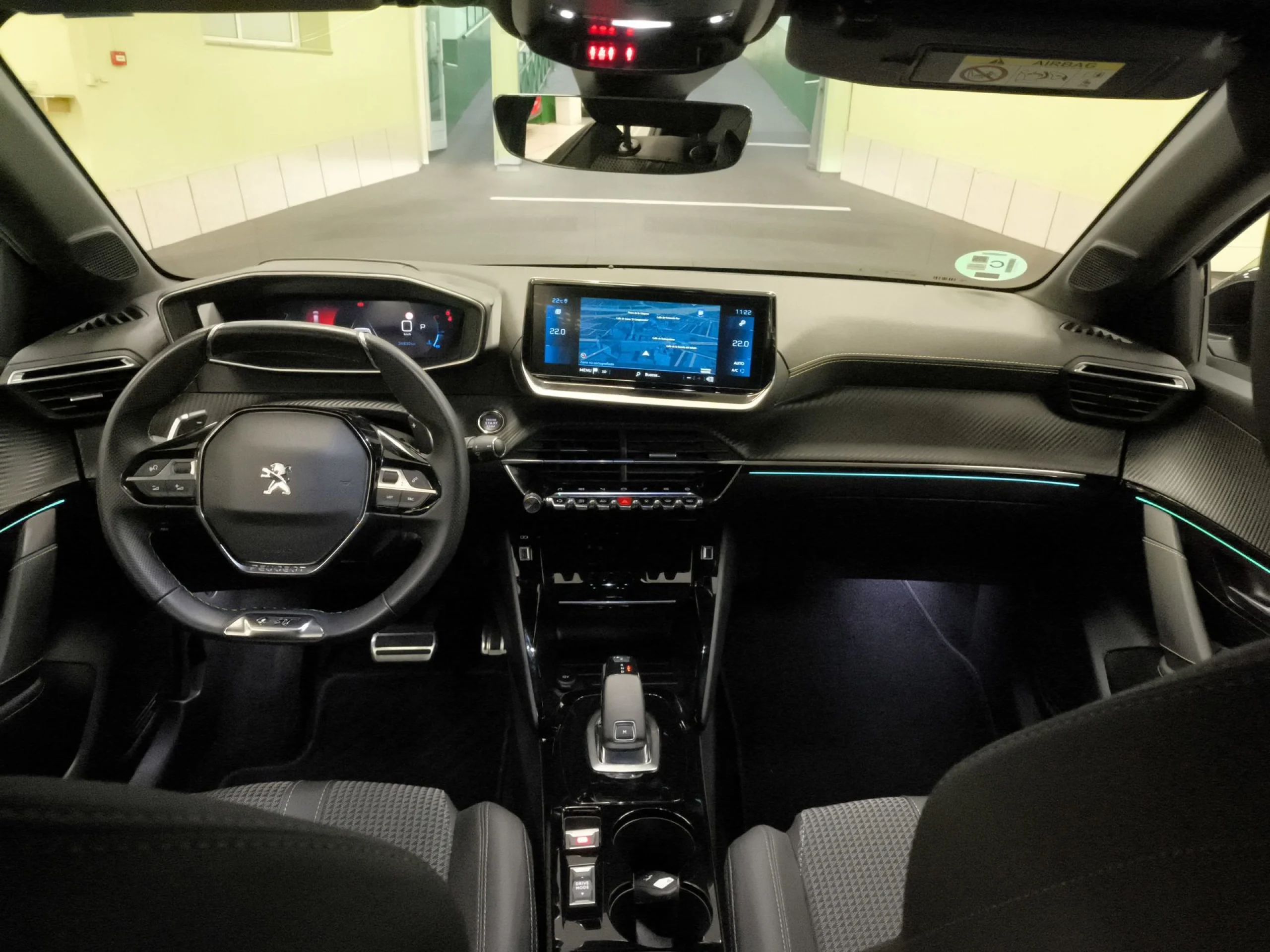 Peugeot 208 PureTech 130 GT EAT8 96 kW (130 CV) - Foto 18