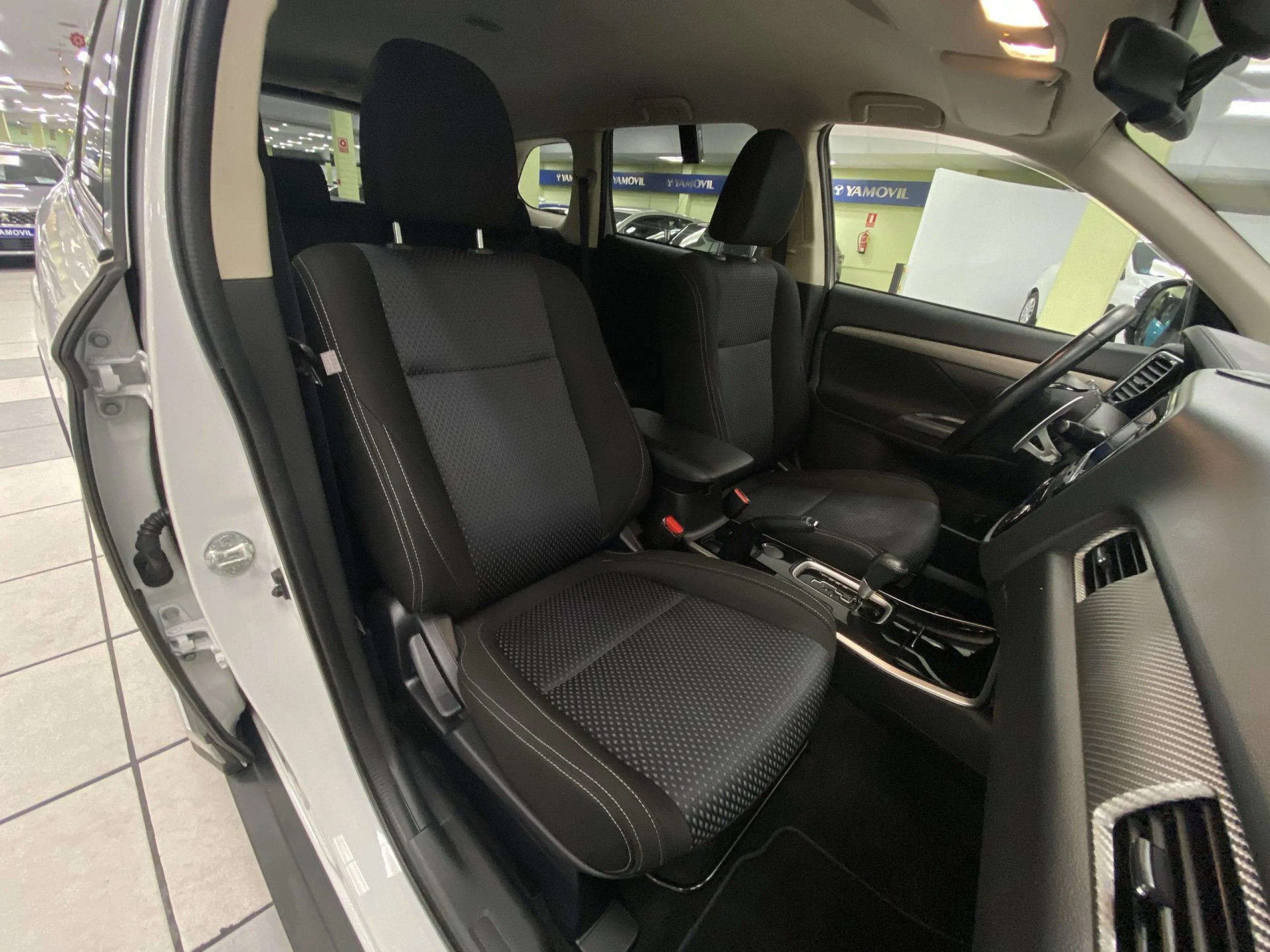 Mitsubishi Outlander 200 MPI Motion CVT 2WD 110 kW (150 CV) - Foto 20
