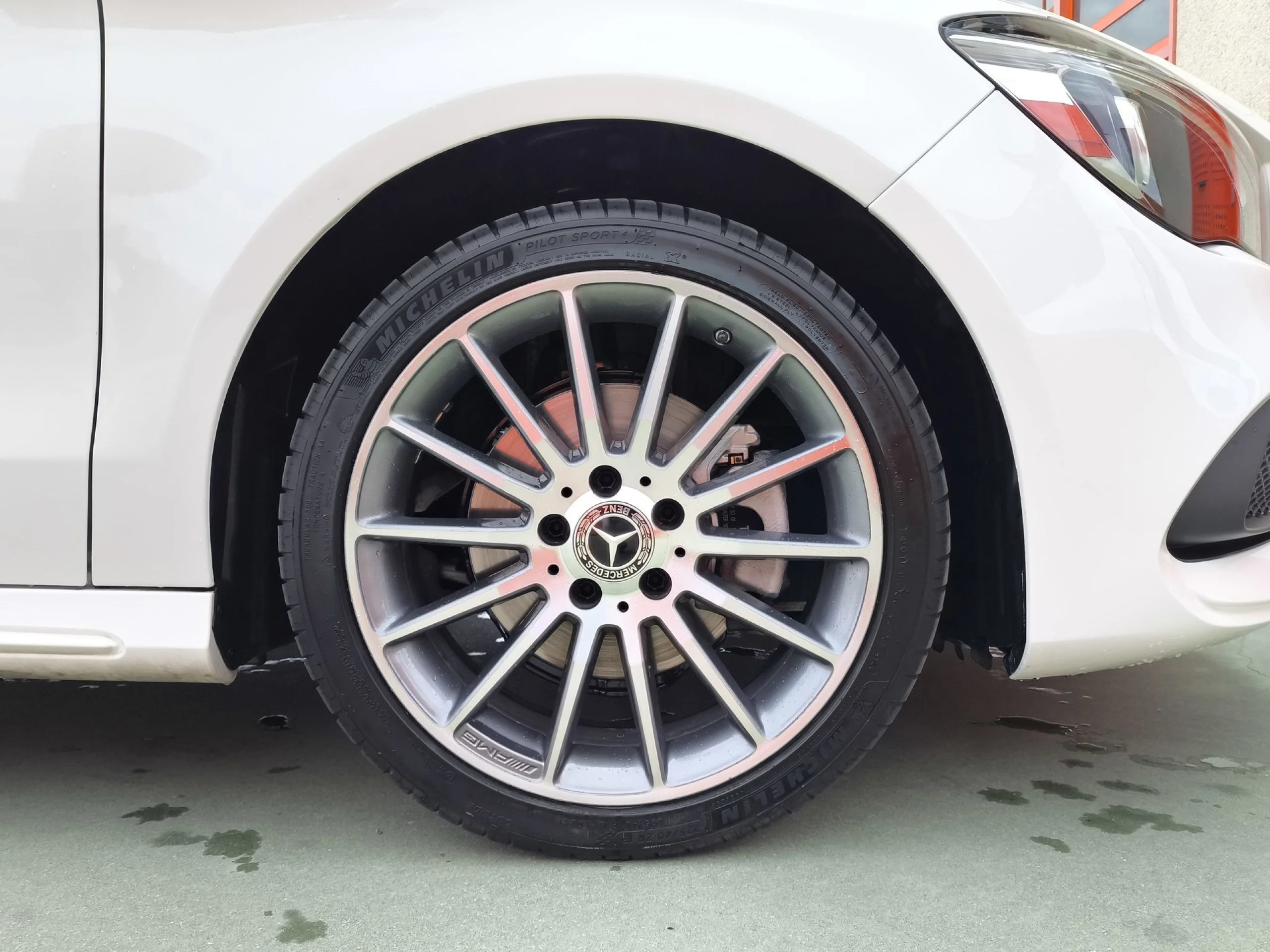 Mercedes-Benz CLA 180 90 kW (122 CV) - Foto 7