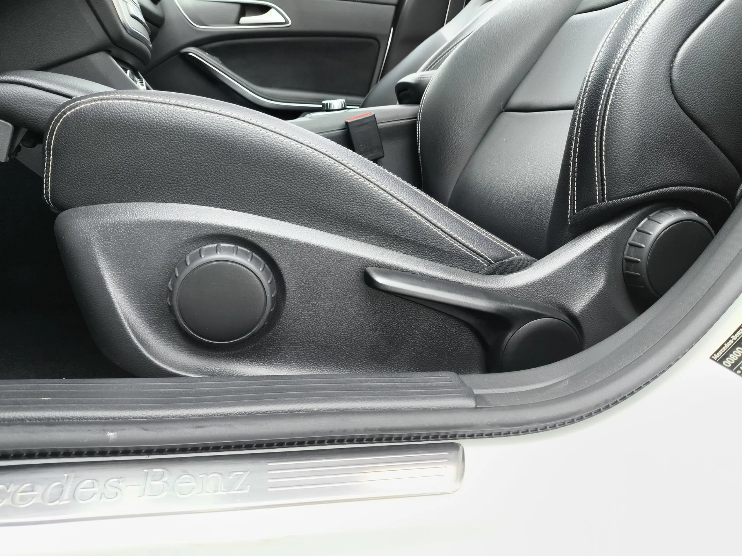 Mercedes-Benz CLA 180 90 kW (122 CV) - Foto 9
