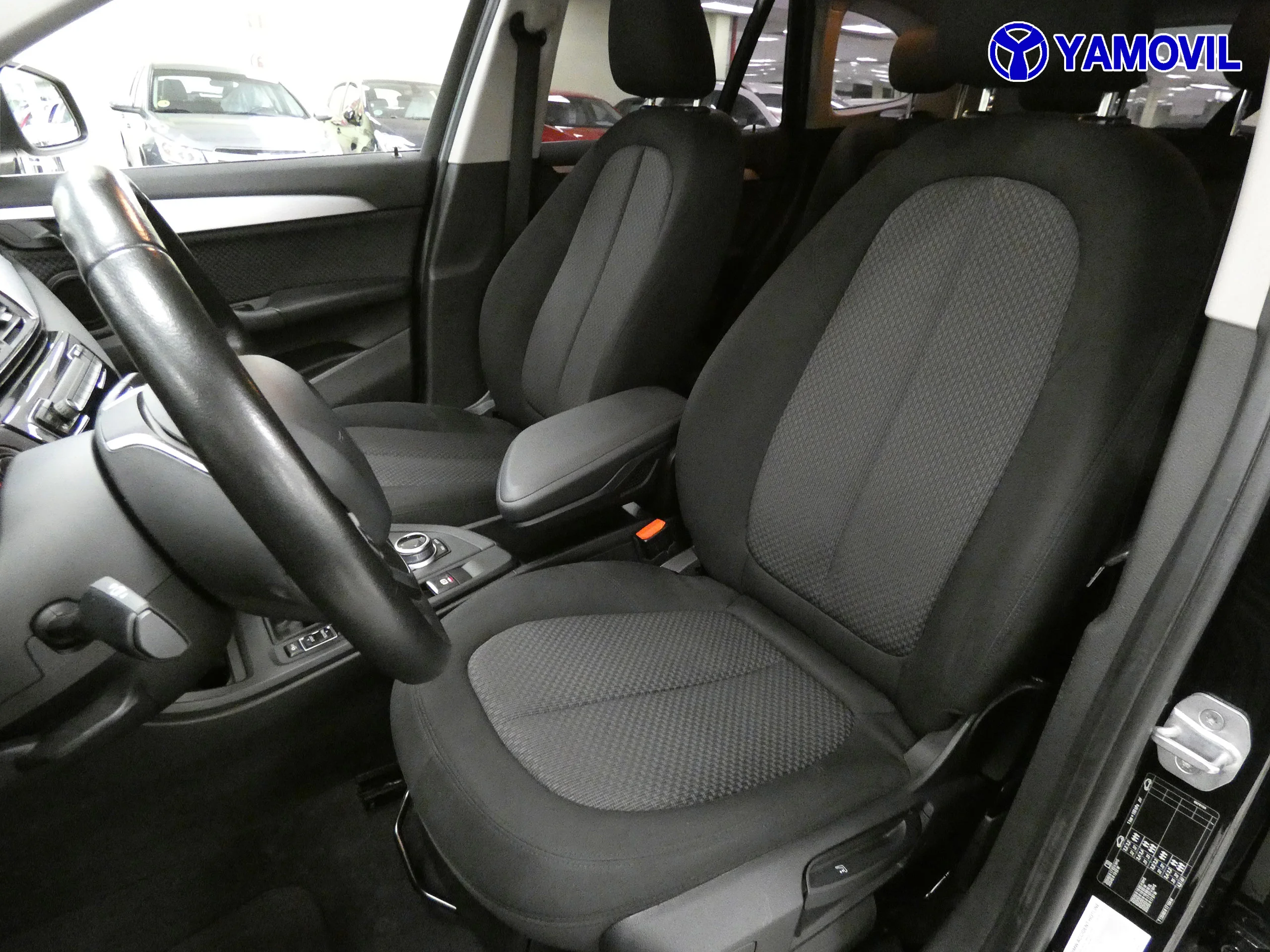 BMW X1 X1 SDRIVE 18i 5P - Foto 13