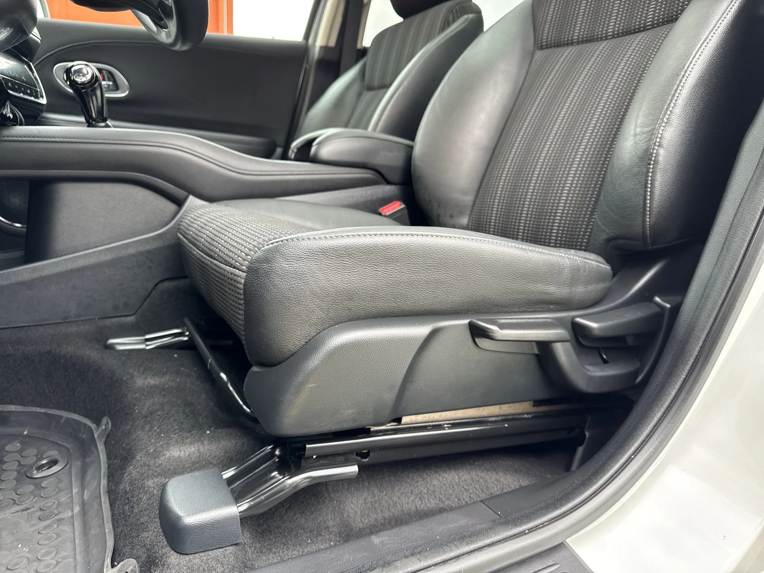 Honda HR-V 1.5 i-VTEC Executive CVT 96 kW (130 CV) - Foto 9