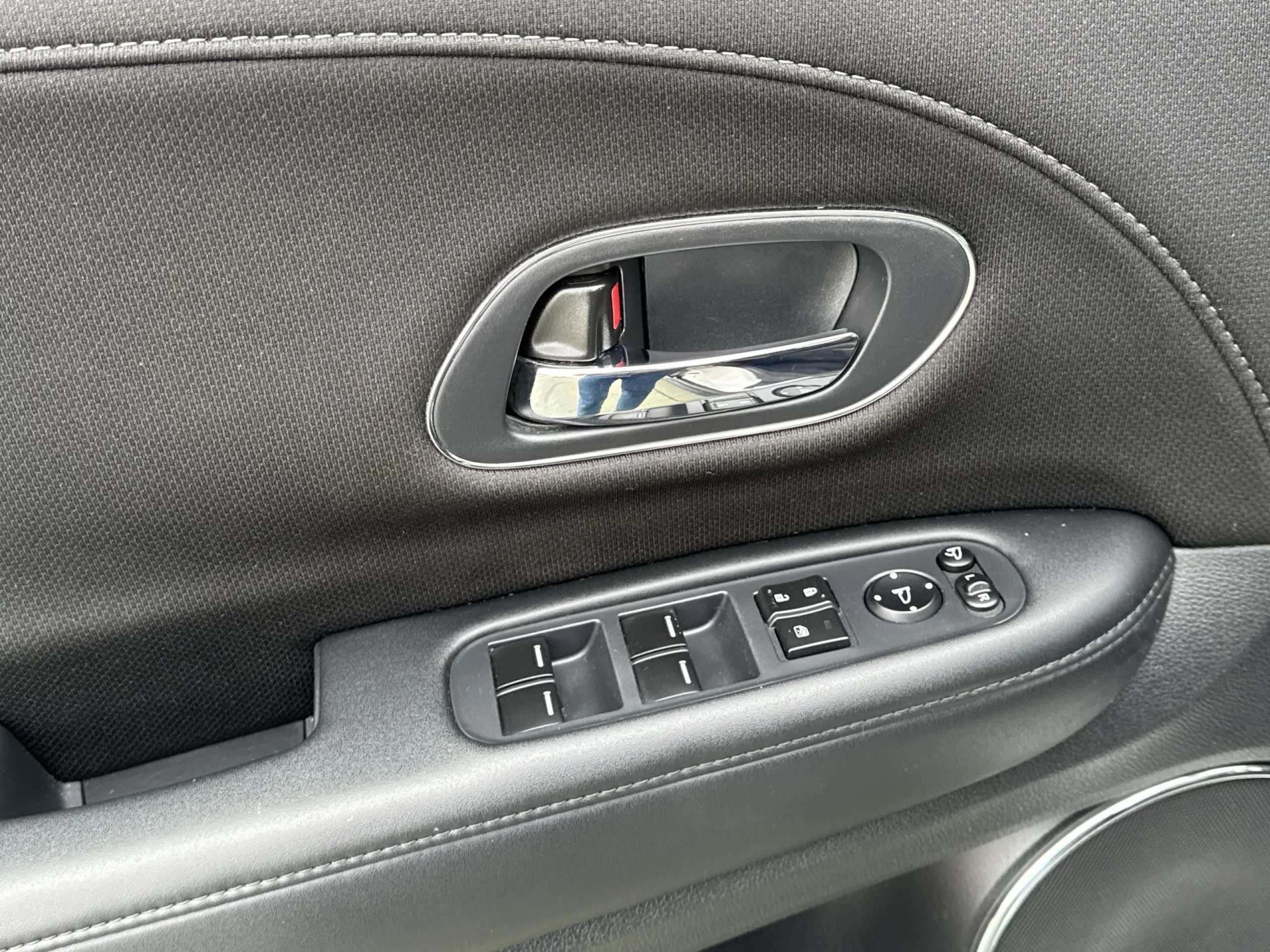 Honda HR-V 1.5 i-VTEC Executive CVT 96 kW (130 CV) - Foto 10