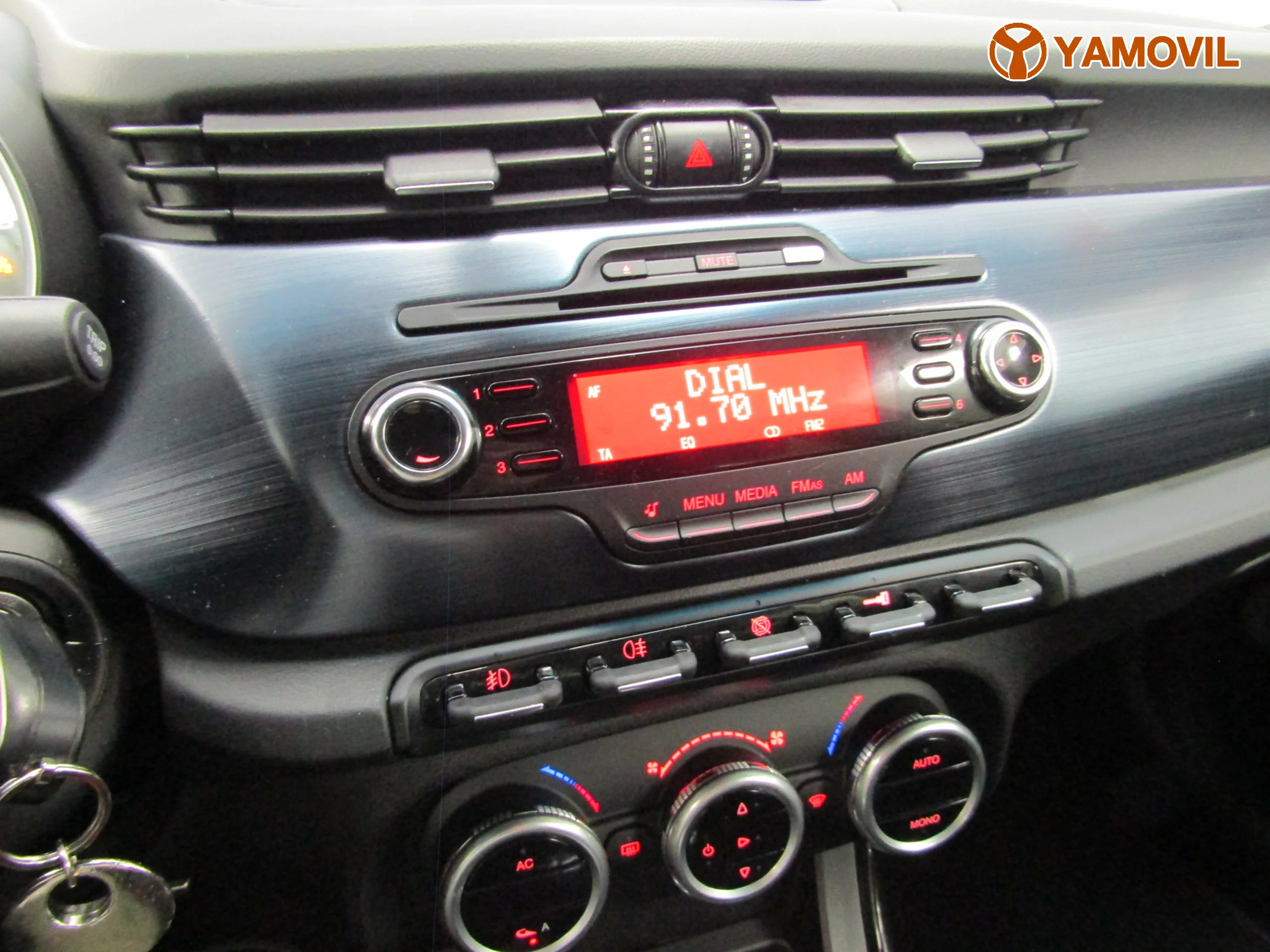Alfa Romeo Giulietta 1.6 JTD DISTINCTIVE - Foto 30