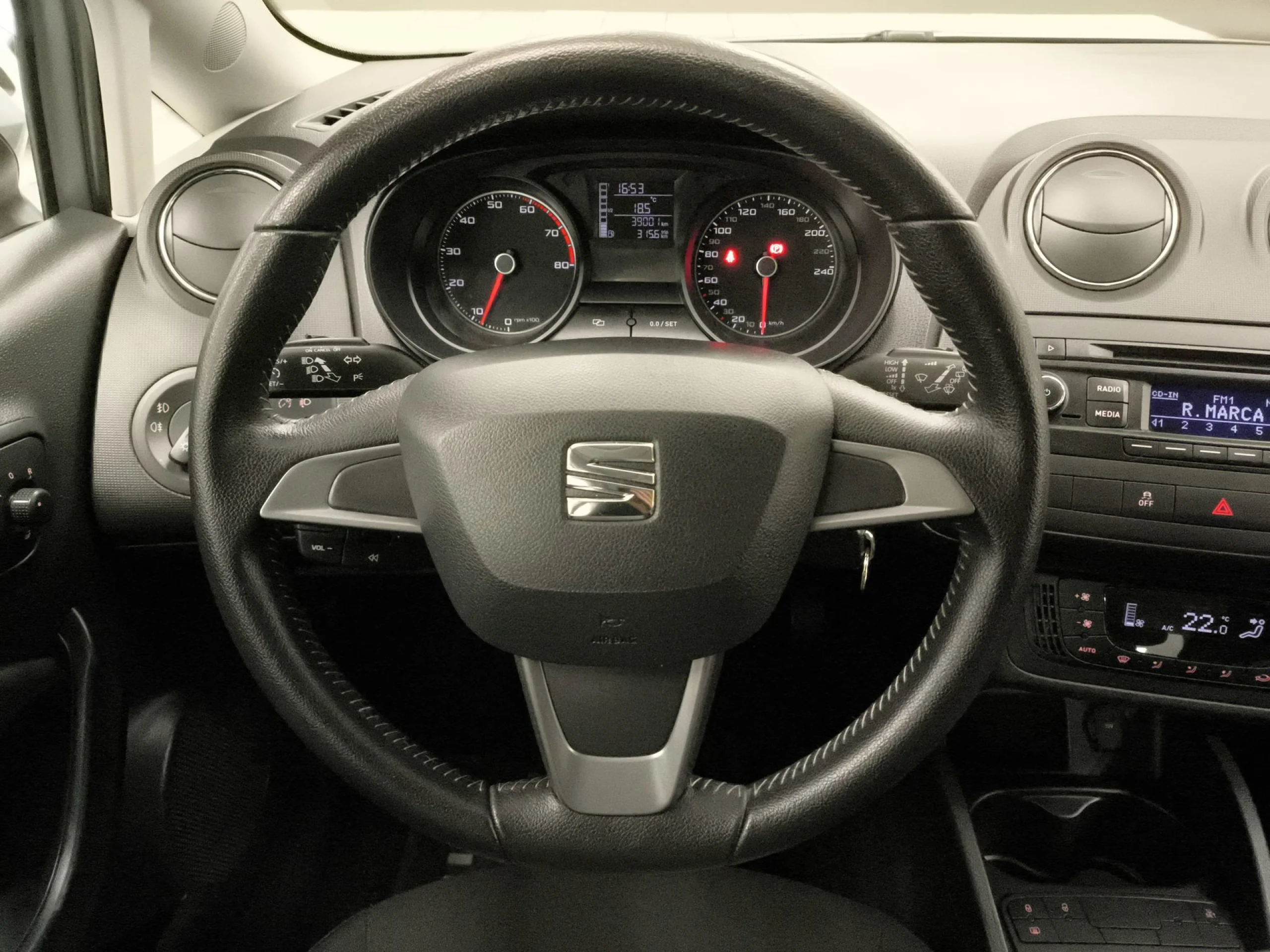 Seat Ibiza 1.2 TSI Style 63 kW (85 CV) - Foto 11