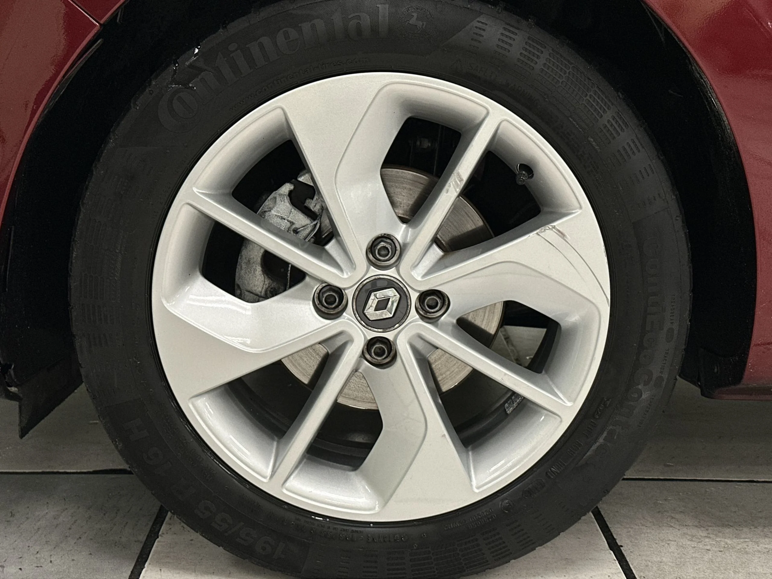 Renault Clio Limited 1.2 16v 55 kW (75 CV) - Foto 7