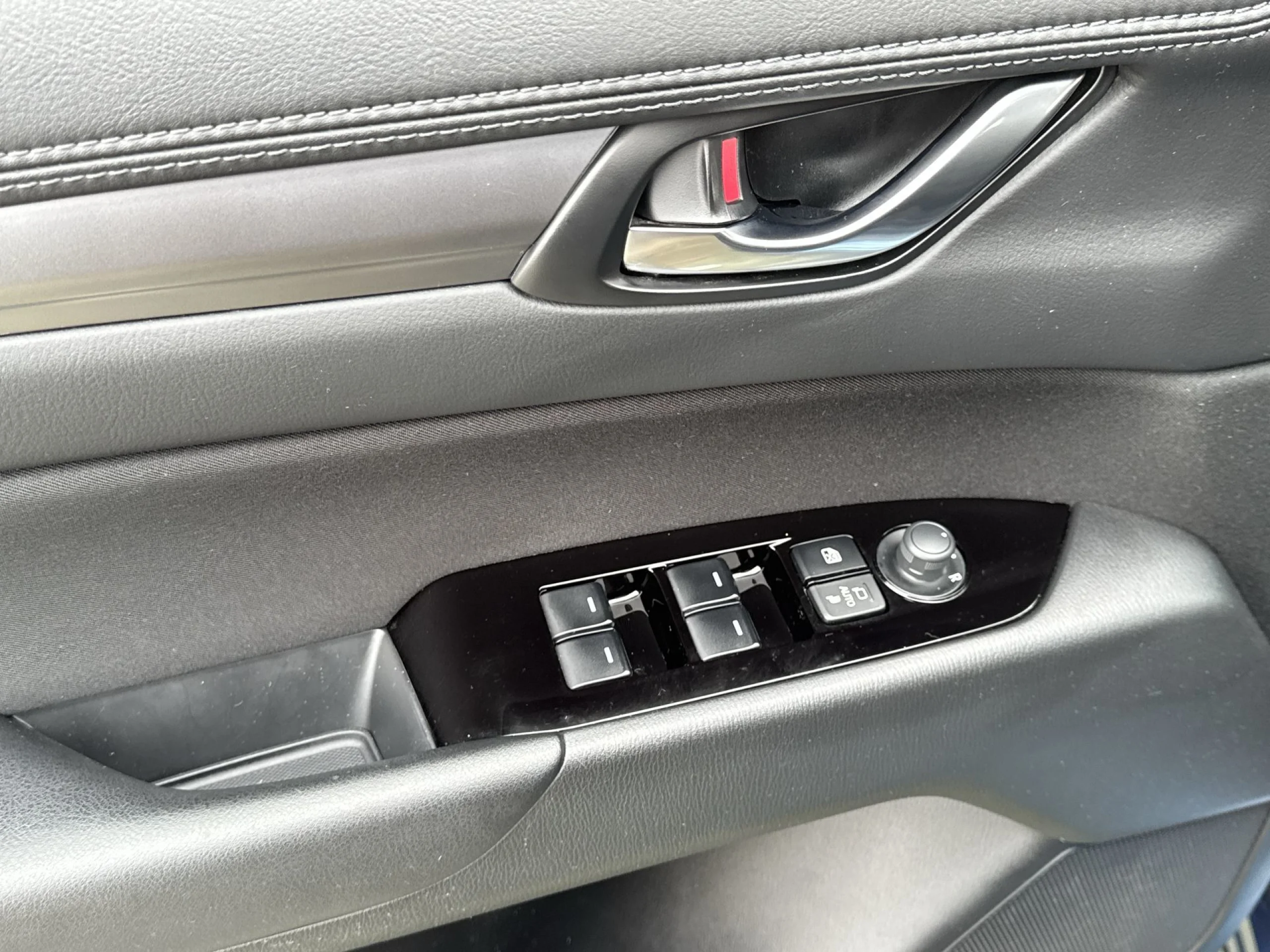 Mazda CX-5 2.0 E-SKYACTIV-G MHEV Advantage 121 kW (165 CV) - Foto 10