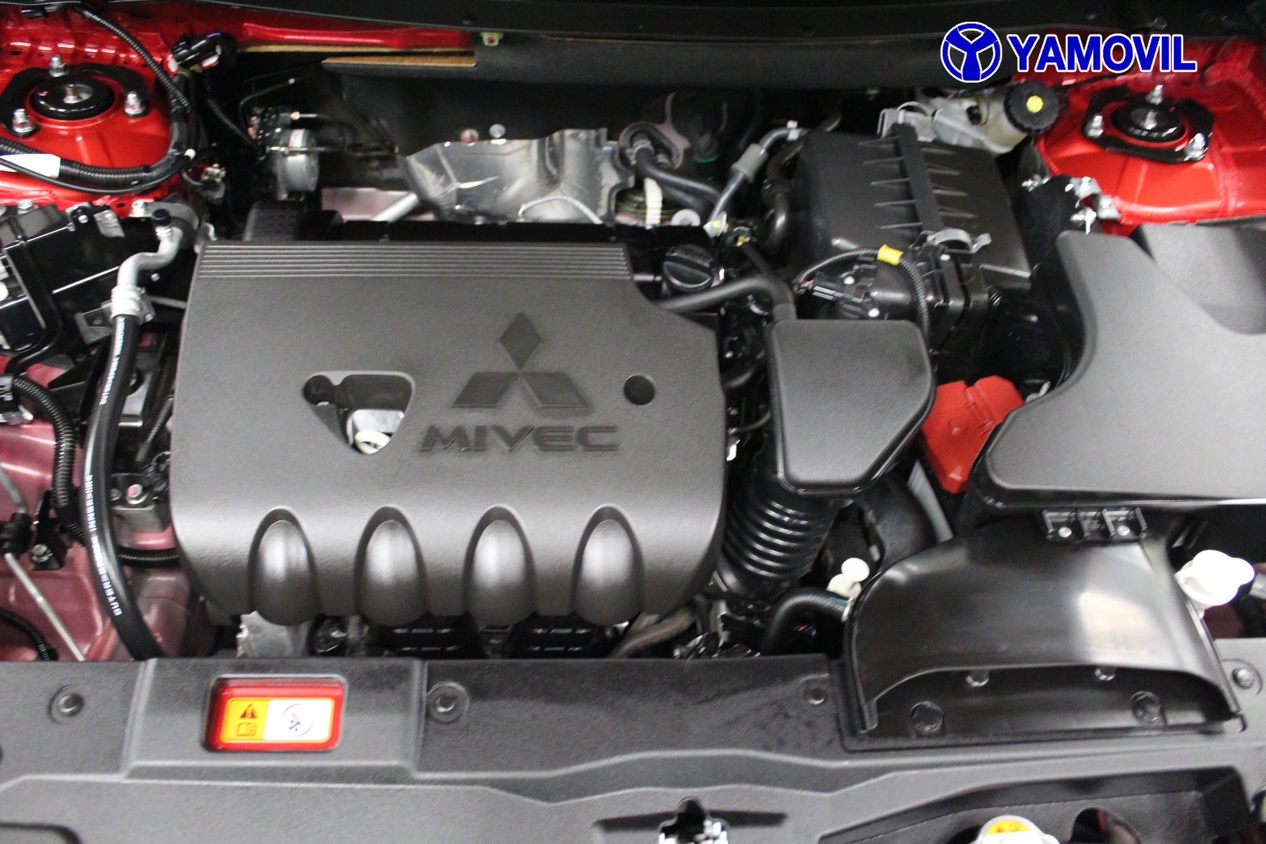 Mitsubishi Outlander 200 MPI Motion CVT 2WD 110 kW (150 CV) - Foto 8