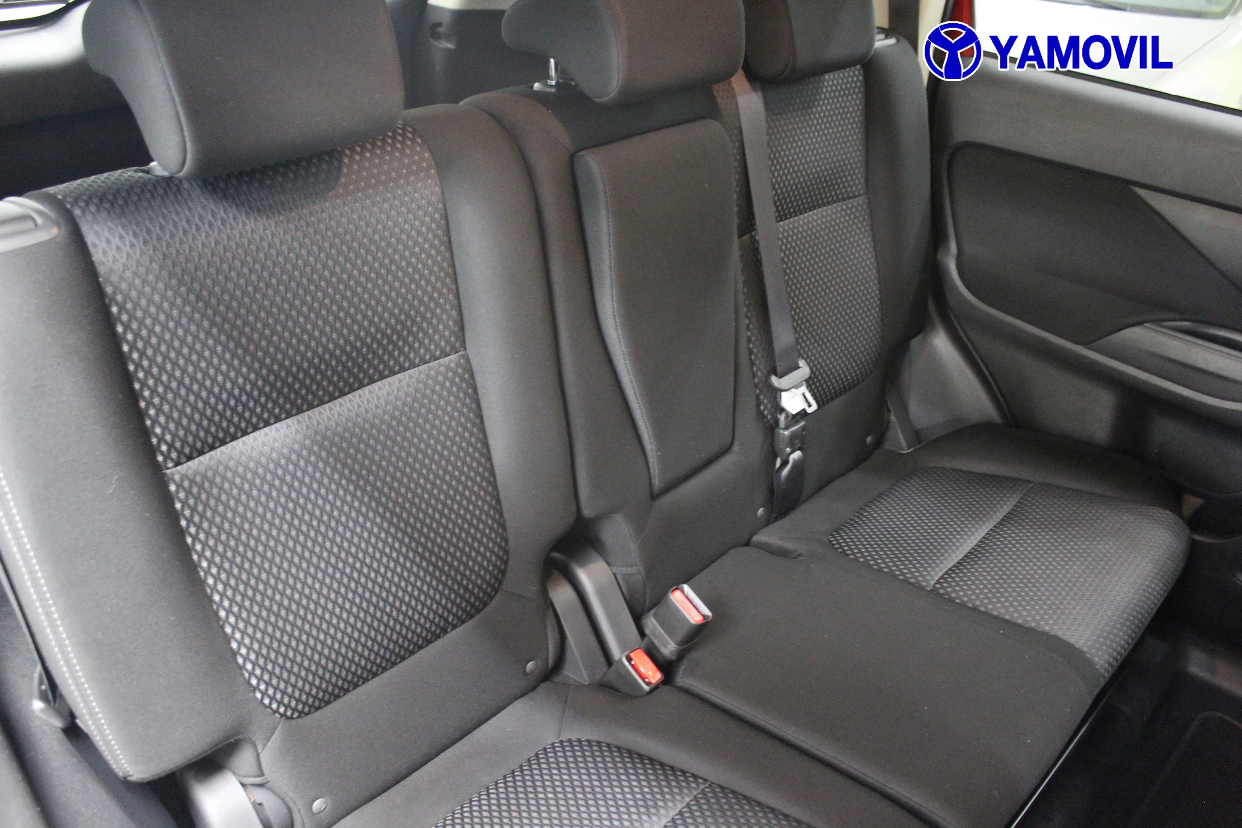 Mitsubishi Outlander 200 MPI Motion CVT 2WD 110 kW (150 CV) - Foto 16