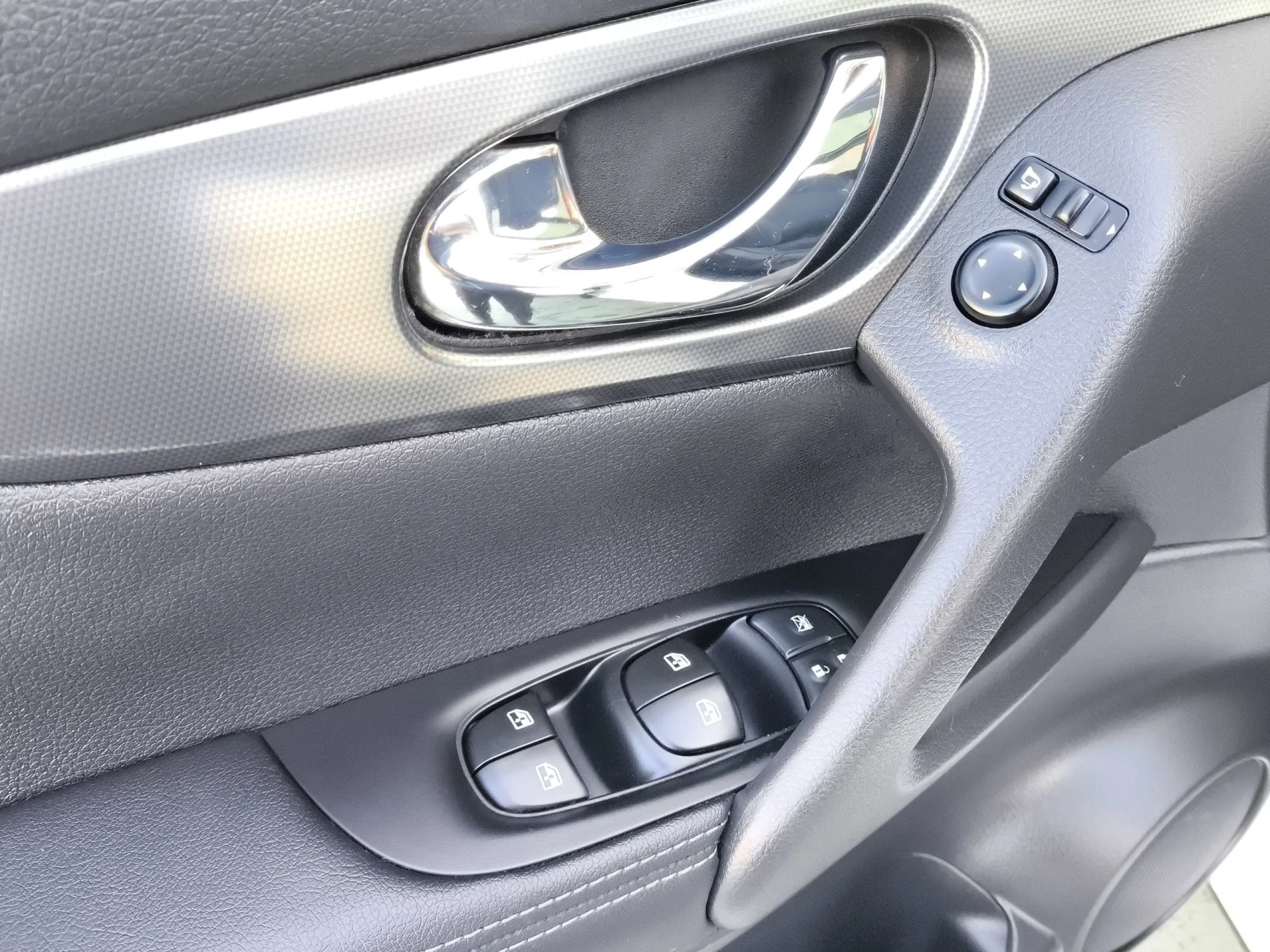 Nissan Qashqai DIG-T 140 N-Connecta 103 kW (140 CV) - Foto 10