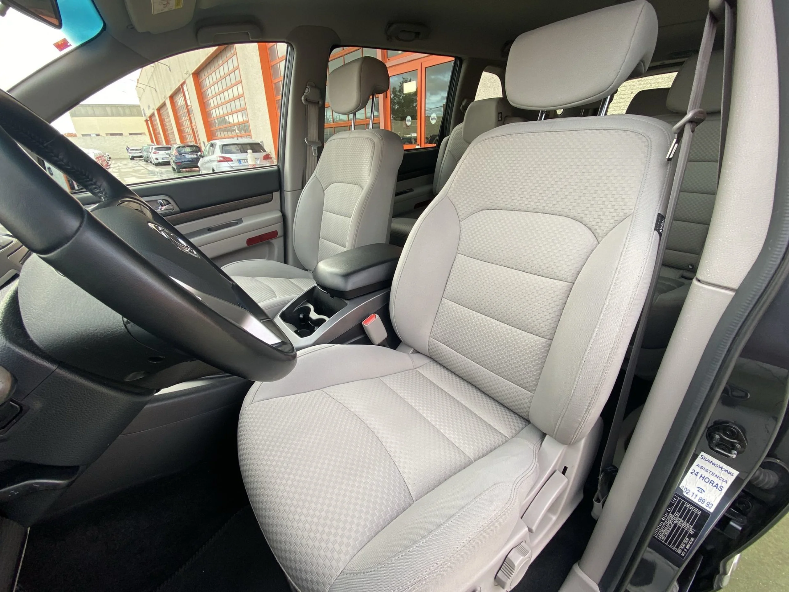 SsangYong Rodius D22T Premium 131 kW (178 CV) - Foto 8