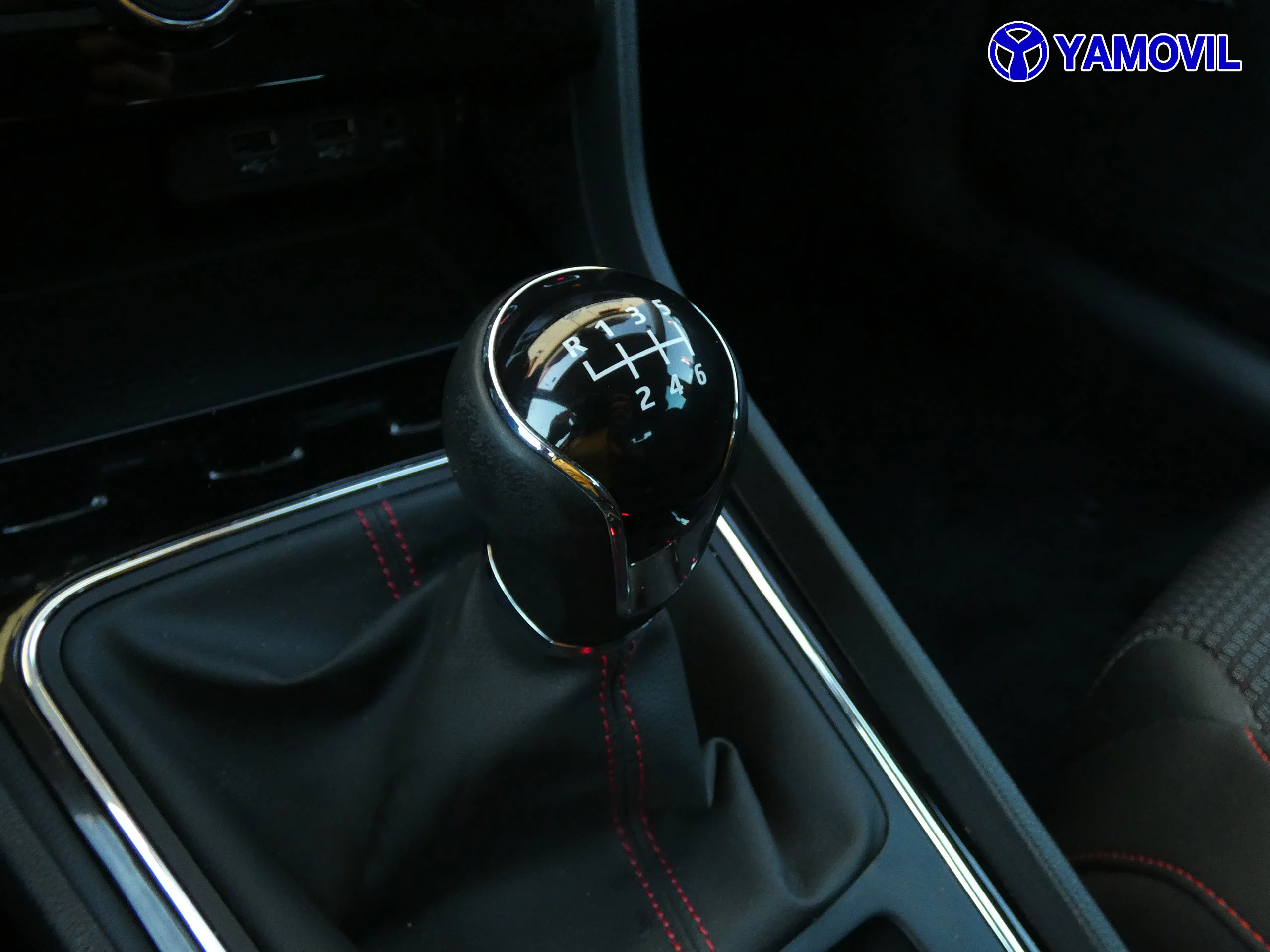 Seat Leon ST 1.4 TSI FR ADVANCE 5P - Foto 27