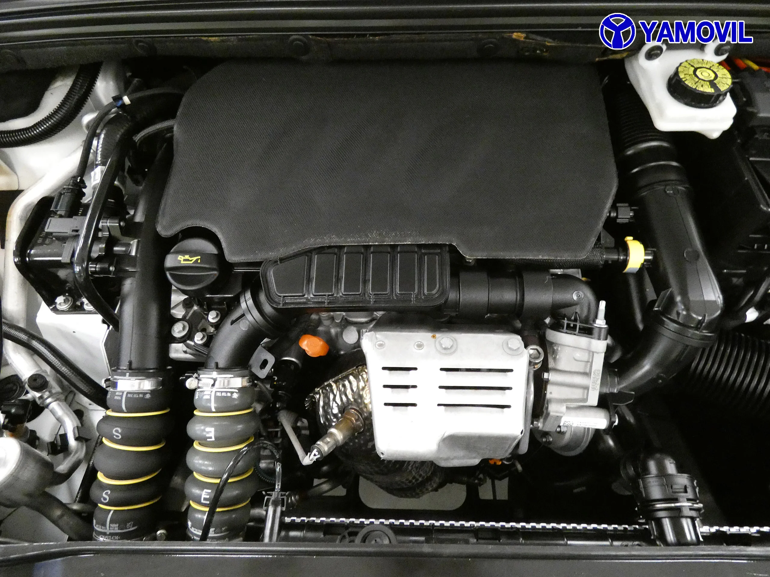 Citroen C4 1.2 PURETECH FEEL 5P - Foto 8