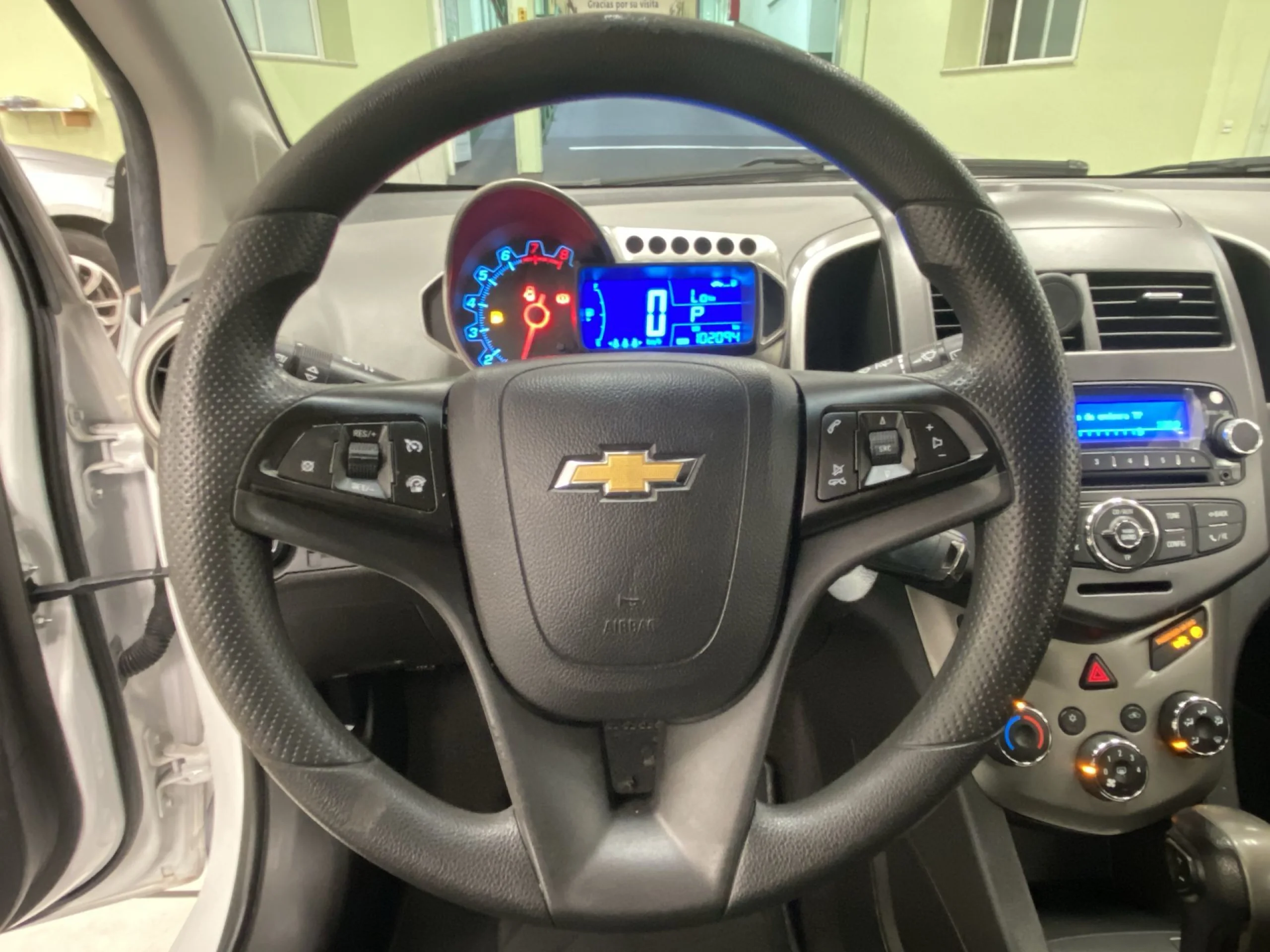 Chevrolet Aveo 1.4 16v LT+ Auto 74 kW (100 CV) - Foto 11