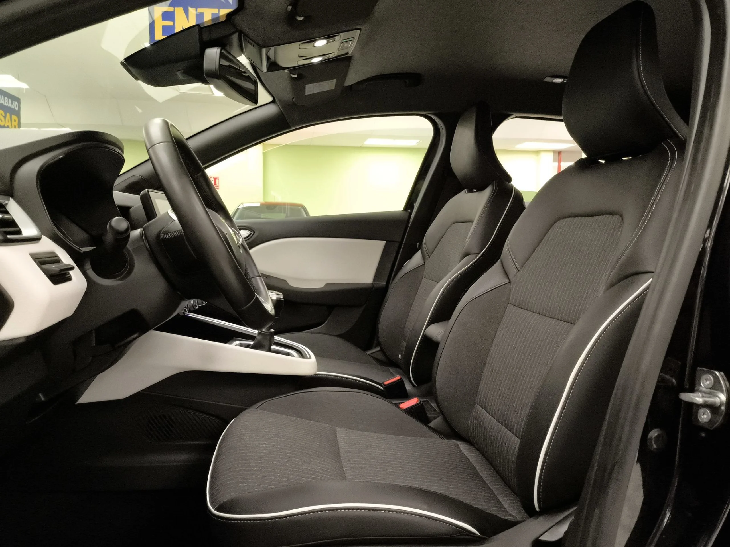 Renault Clio Zen TCe 66 kW (90 CV) - Foto 8