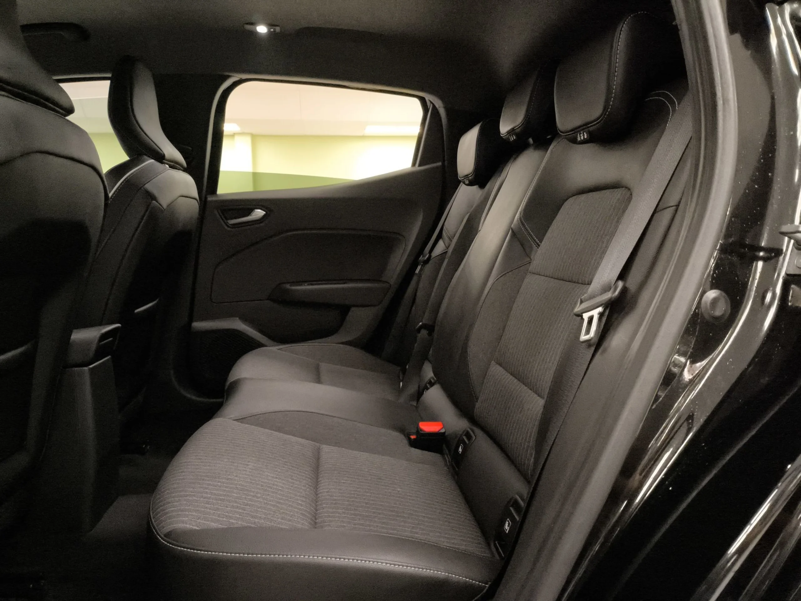 Renault Clio Zen TCe 66 kW (90 CV) - Foto 26