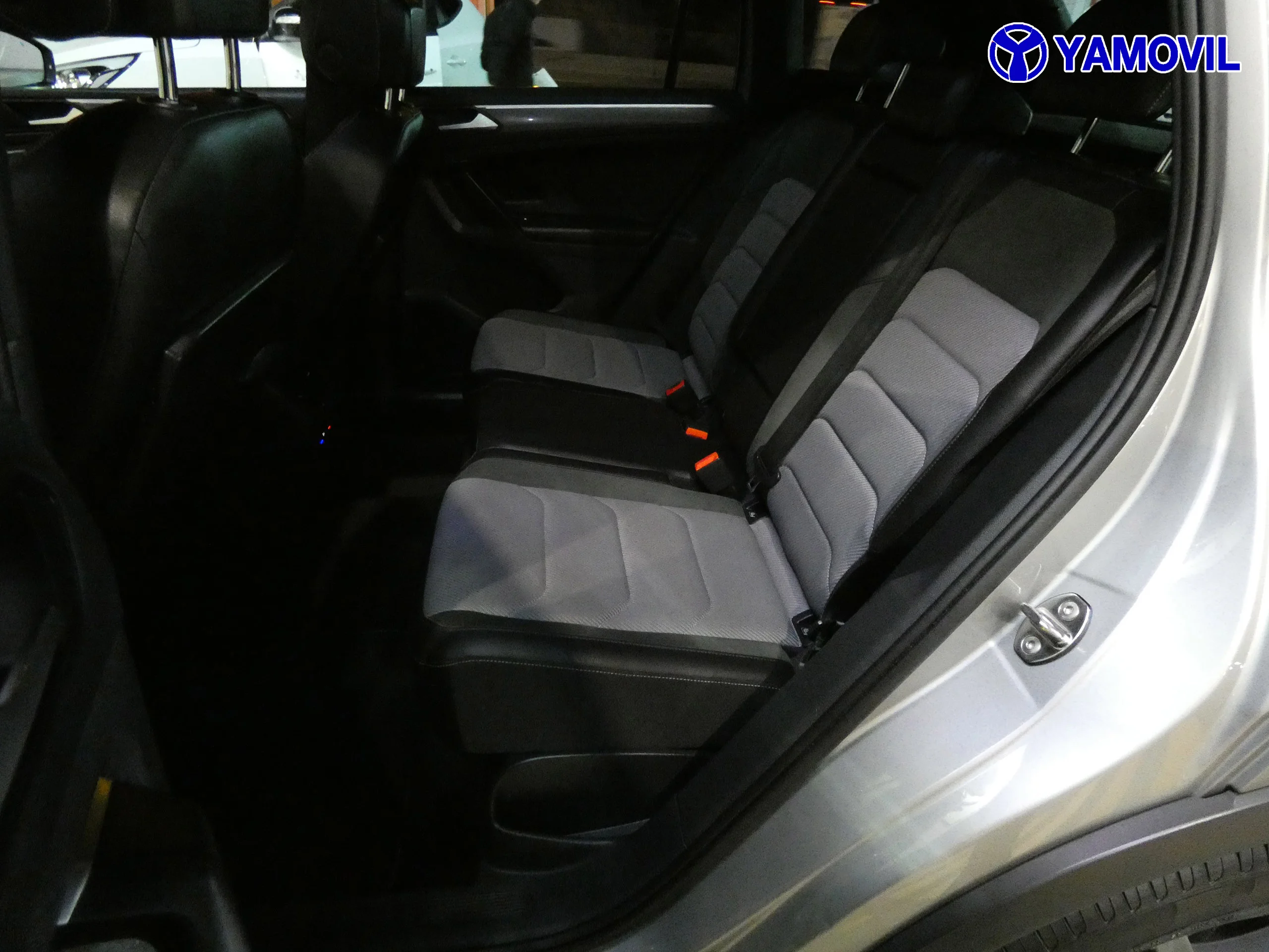 Volkswagen Tiguan SPORT R-LINE 2.0TDI - Foto 14
