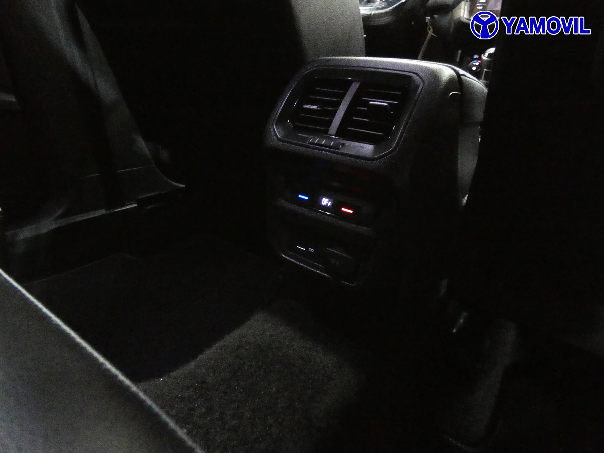 Volkswagen Tiguan SPORT R-LINE 2.0TDI - Foto 21