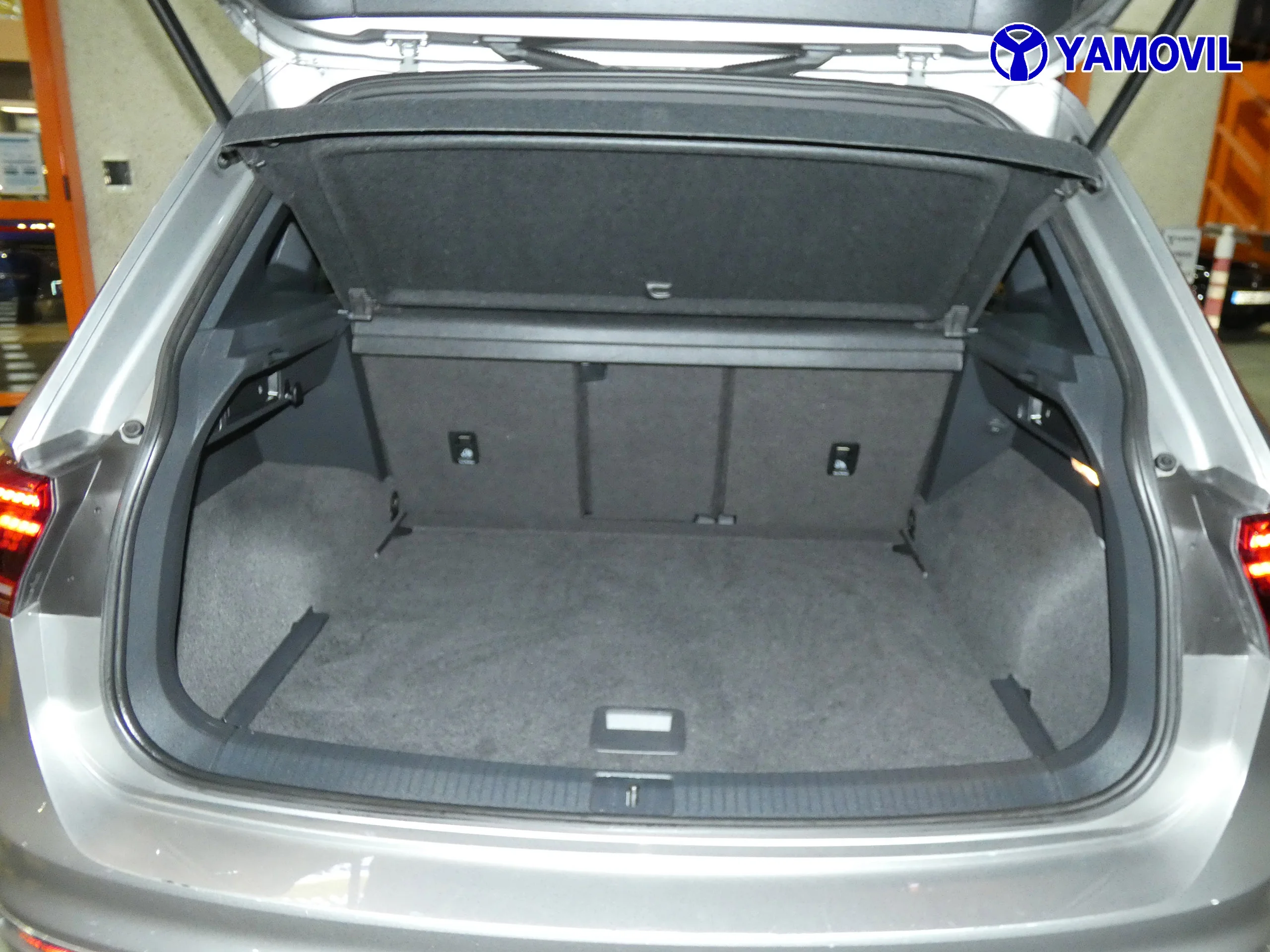 Volkswagen Tiguan SPORT R-LINE 2.0TDI - Foto 6