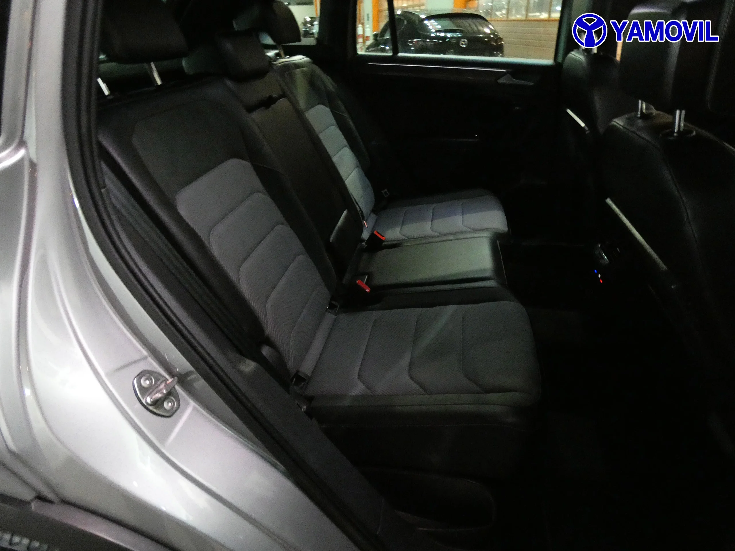 Volkswagen Tiguan SPORT R-LINE 2.0TDI - Foto 20