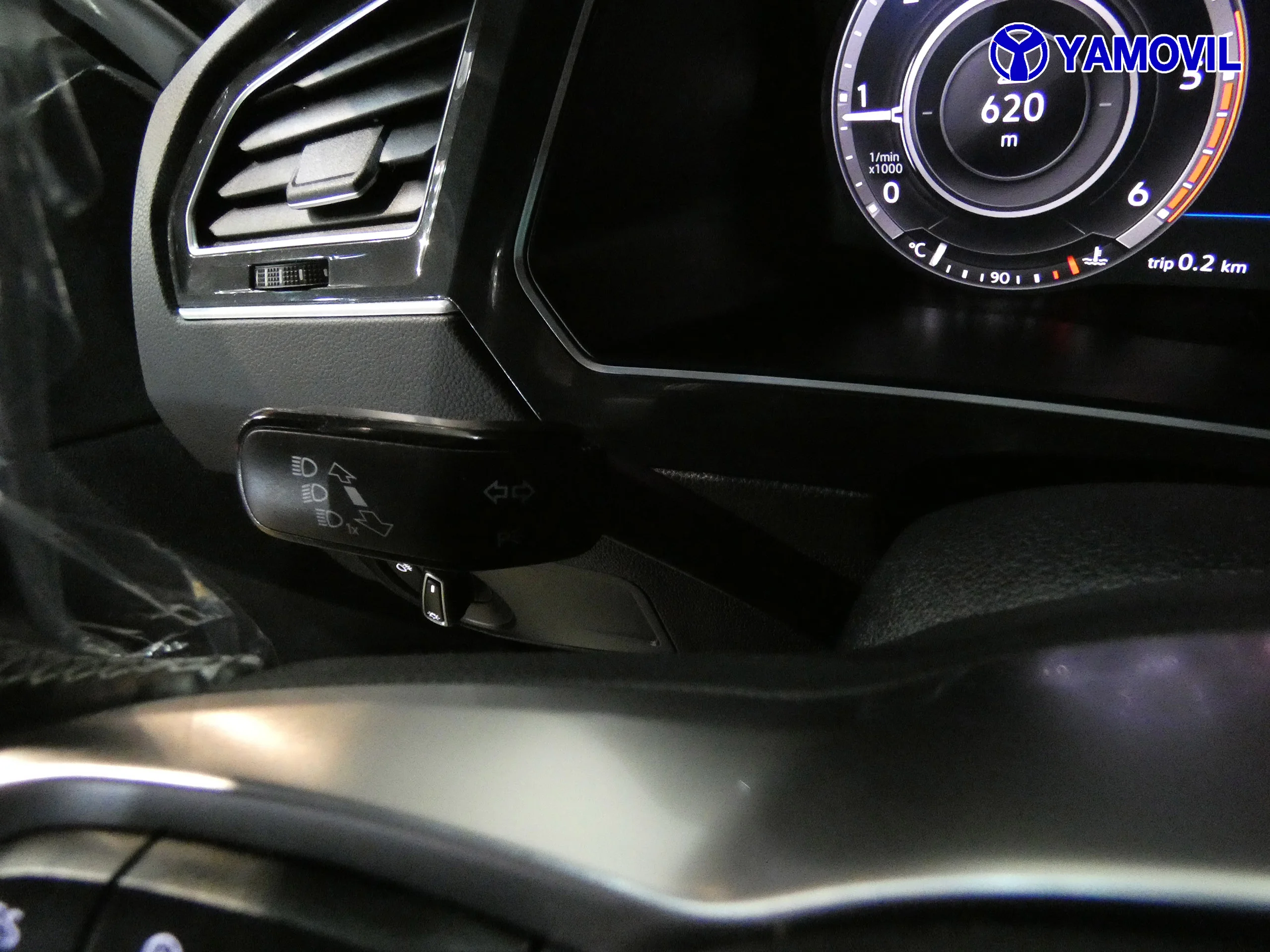 Volkswagen Tiguan SPORT R-LINE 2.0TDI - Foto 33