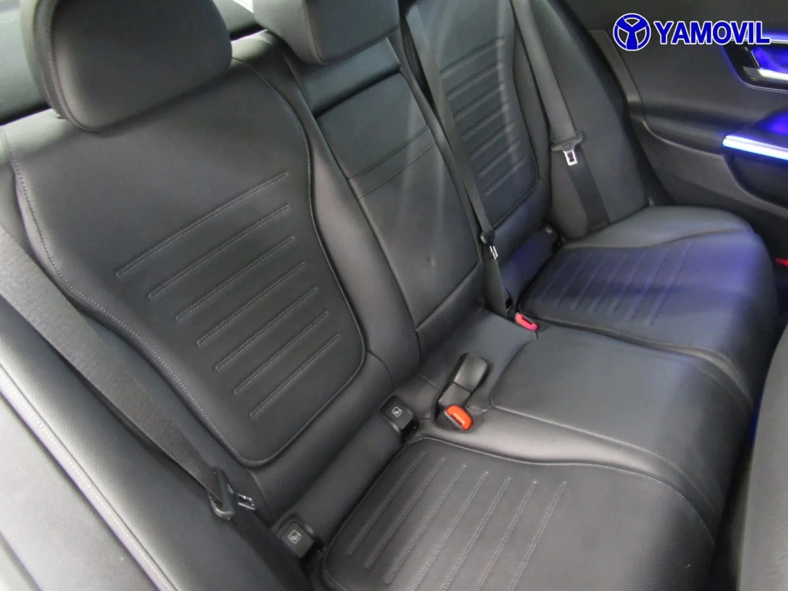 Mercedes-Benz Clase C C 300 e 230 kW (313 CV) - Foto 15