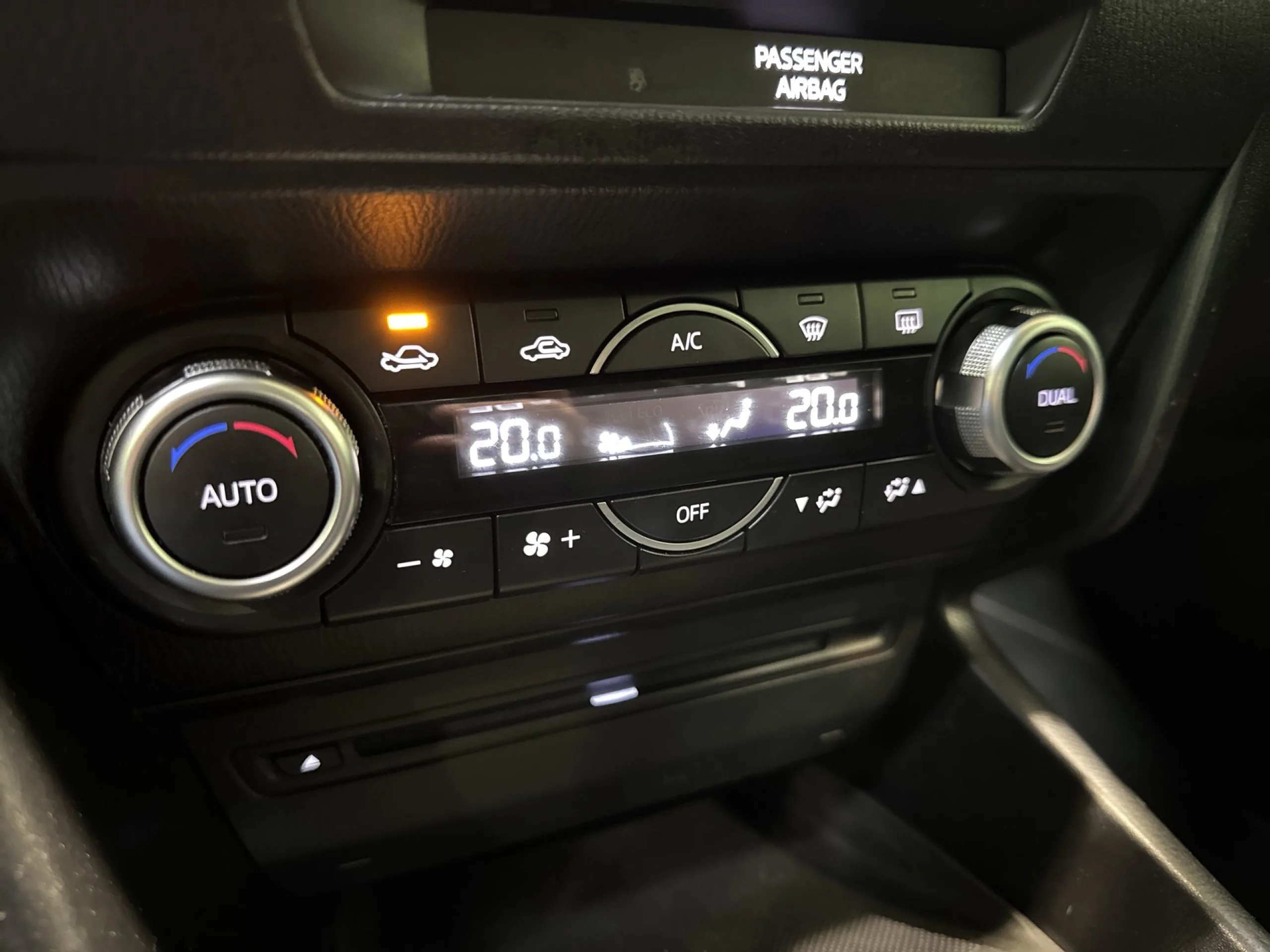 Mazda Mazda 3 2.0 Skyactiv-G Evolution 88 kW (120 CV) - Foto 17