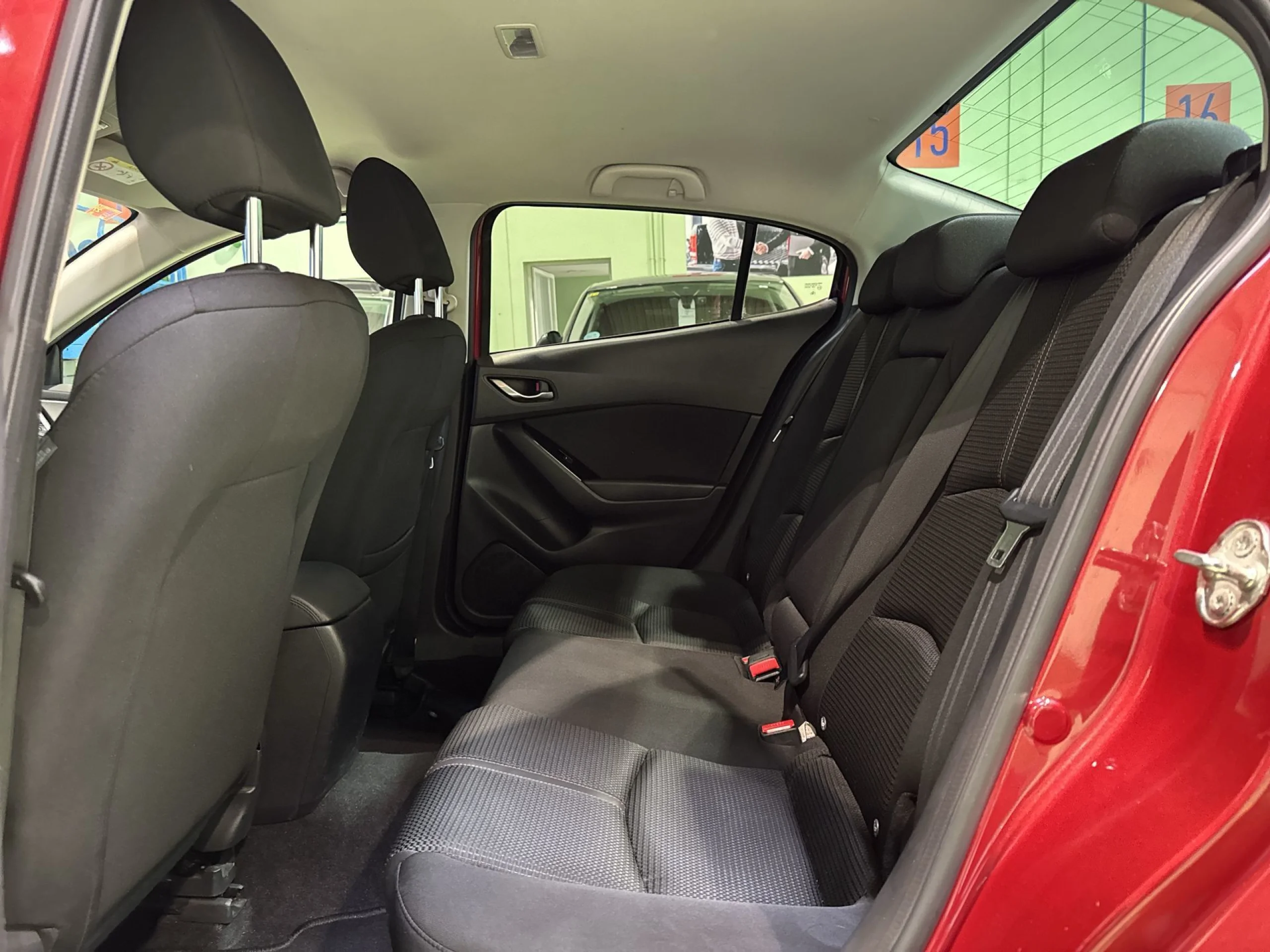 Mazda Mazda 3 2.0 Skyactiv-G Evolution 88 kW (120 CV) - Foto 20