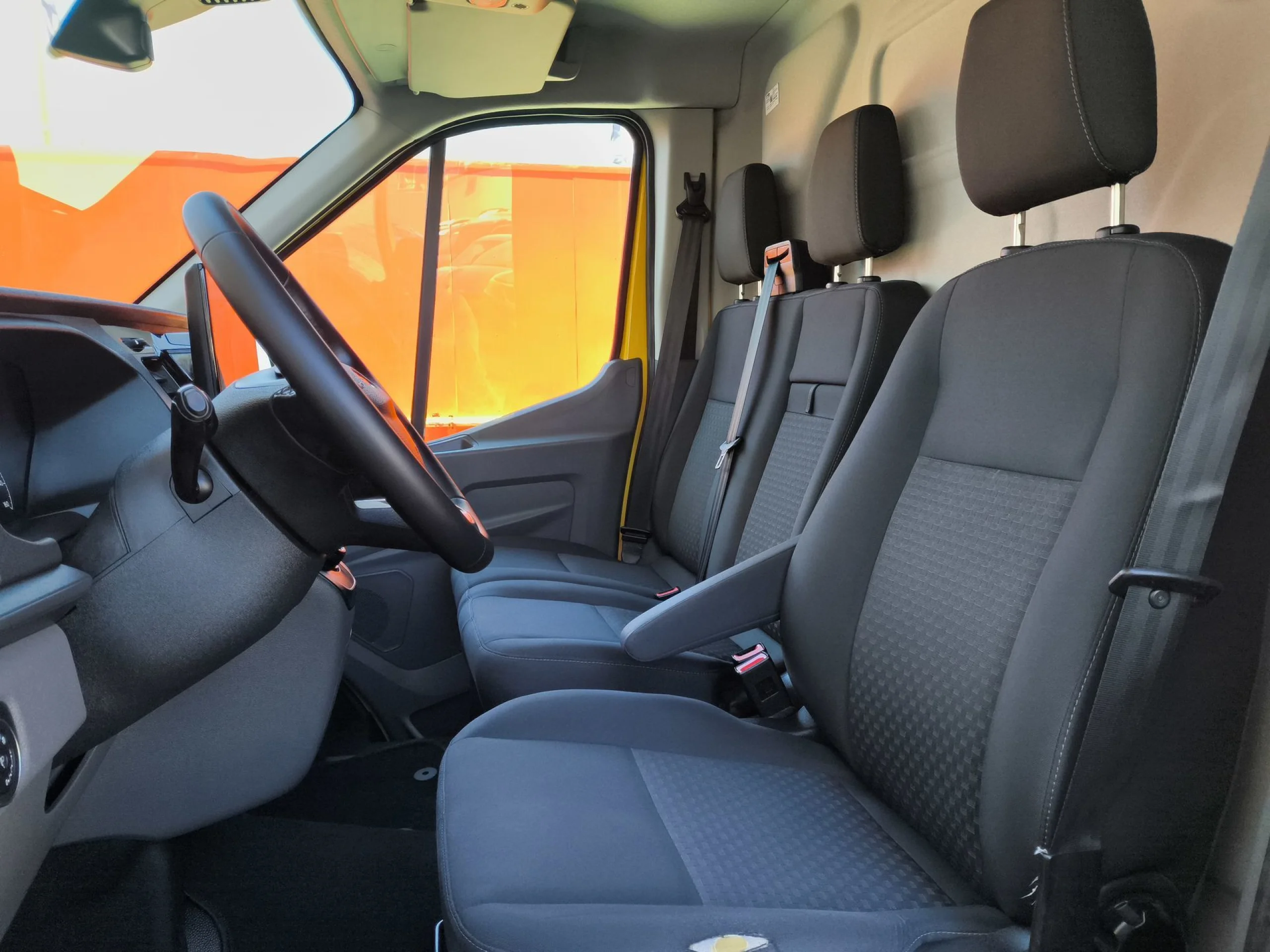 Ford Transit Furgon 350 L3 Trend RWD 135 kW (184 CV) - Foto 11