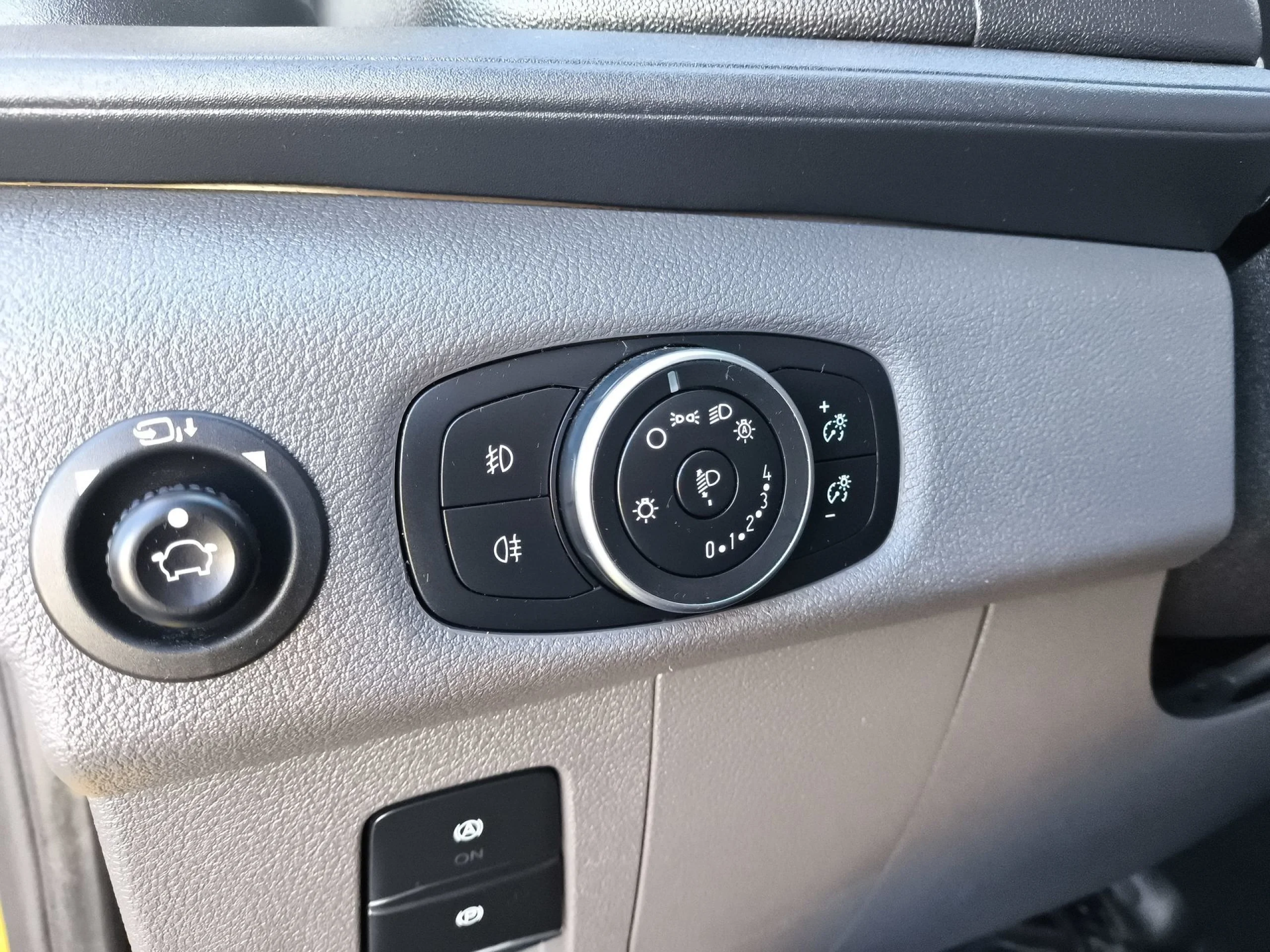 Ford Transit Furgon 350 L3 Trend RWD 135 kW (184 CV) - Foto 15