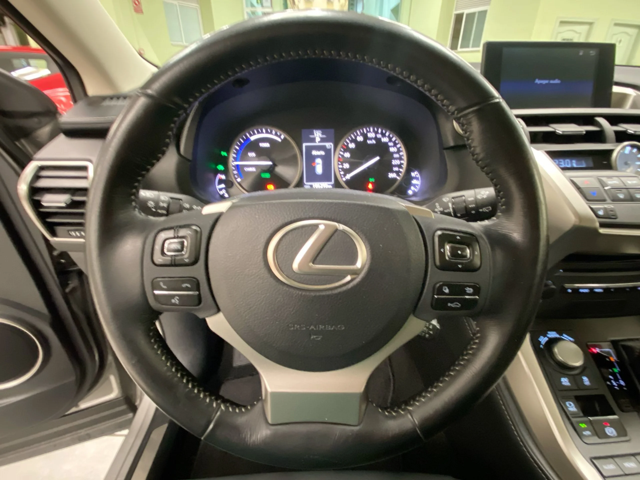 Lexus NX 300h Executive 4WD + Navibox 145 kW (197 CV) - Foto 11