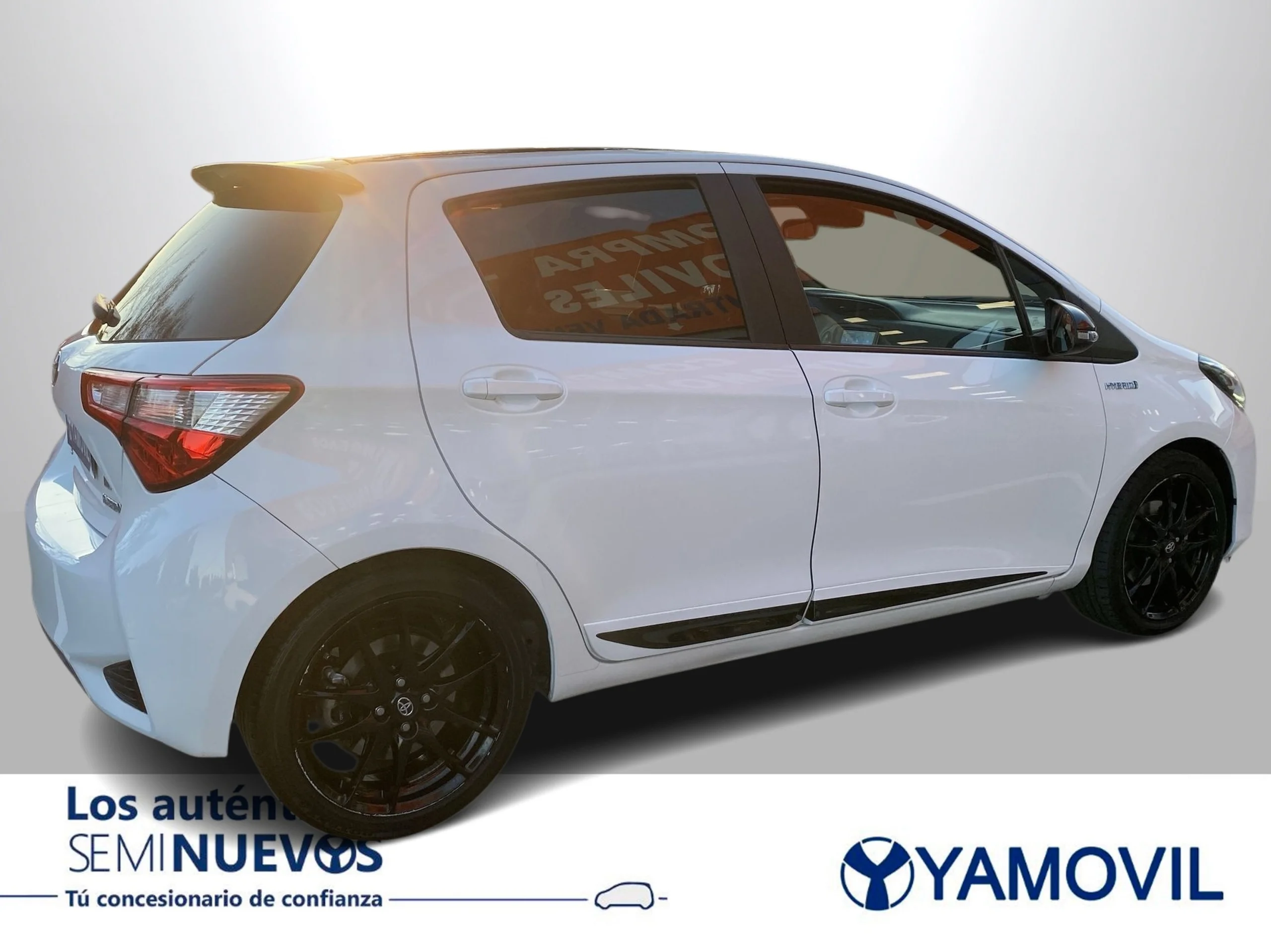 Toyota Yaris 1.5 Hybrid GR-Sport 74 kW (100 CV) - Foto 6