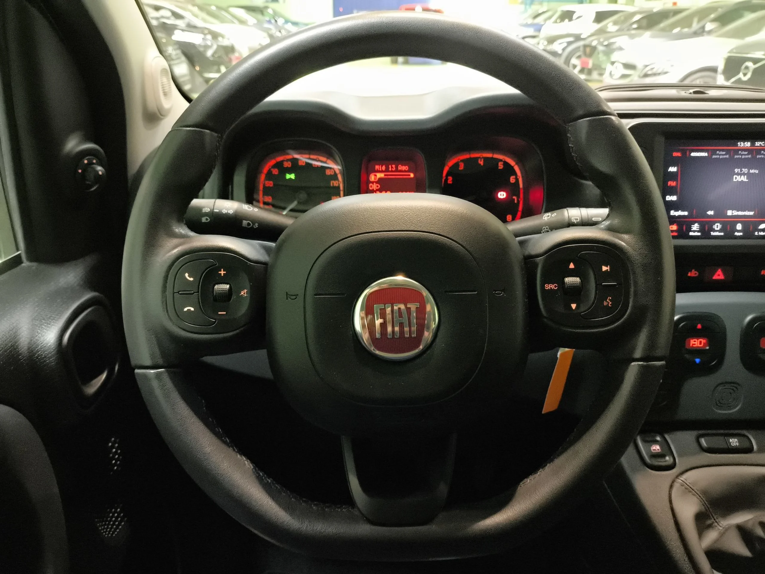 Fiat Panda 1.0 Hybrid Cross 51 kW (70 CV) - Foto 12