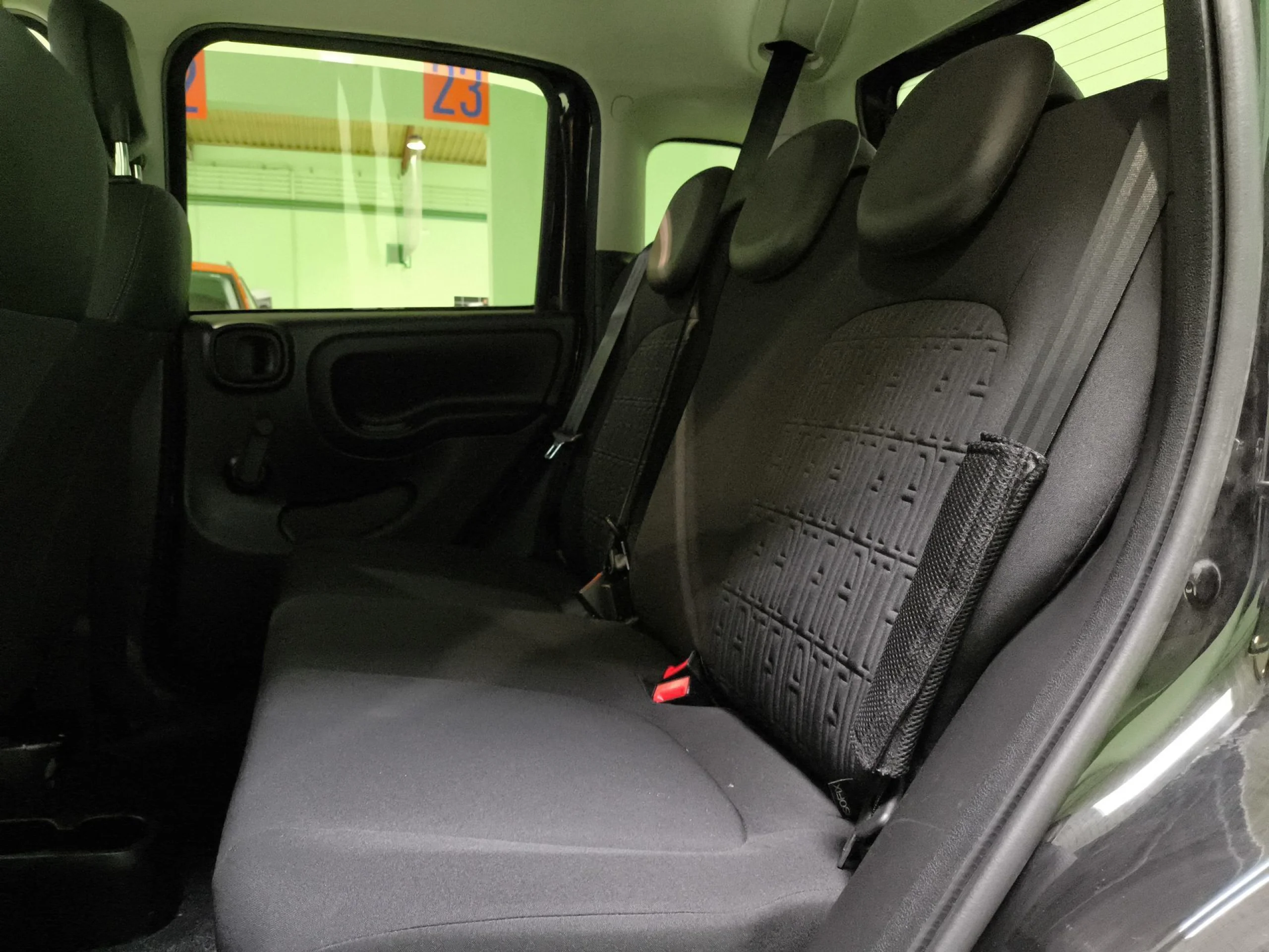 Fiat Panda 1.0 Hybrid Cross 51 kW (70 CV) - Foto 22